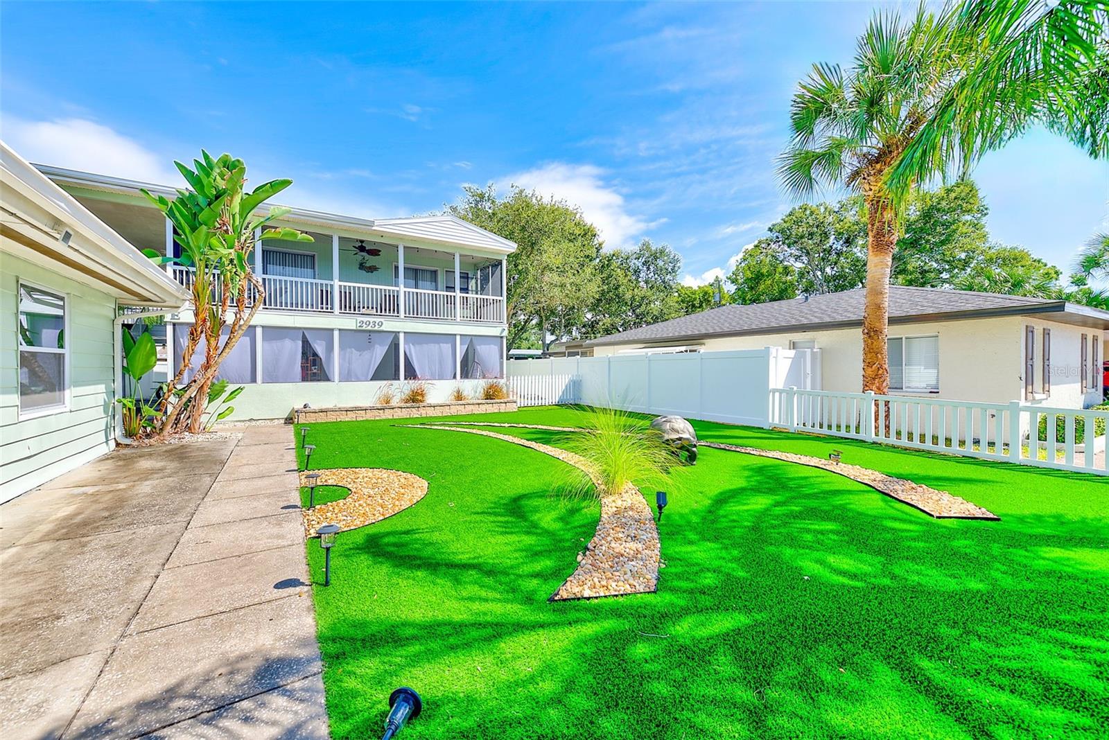 Image 35 of 50 For 2939 Los Altos Drive D