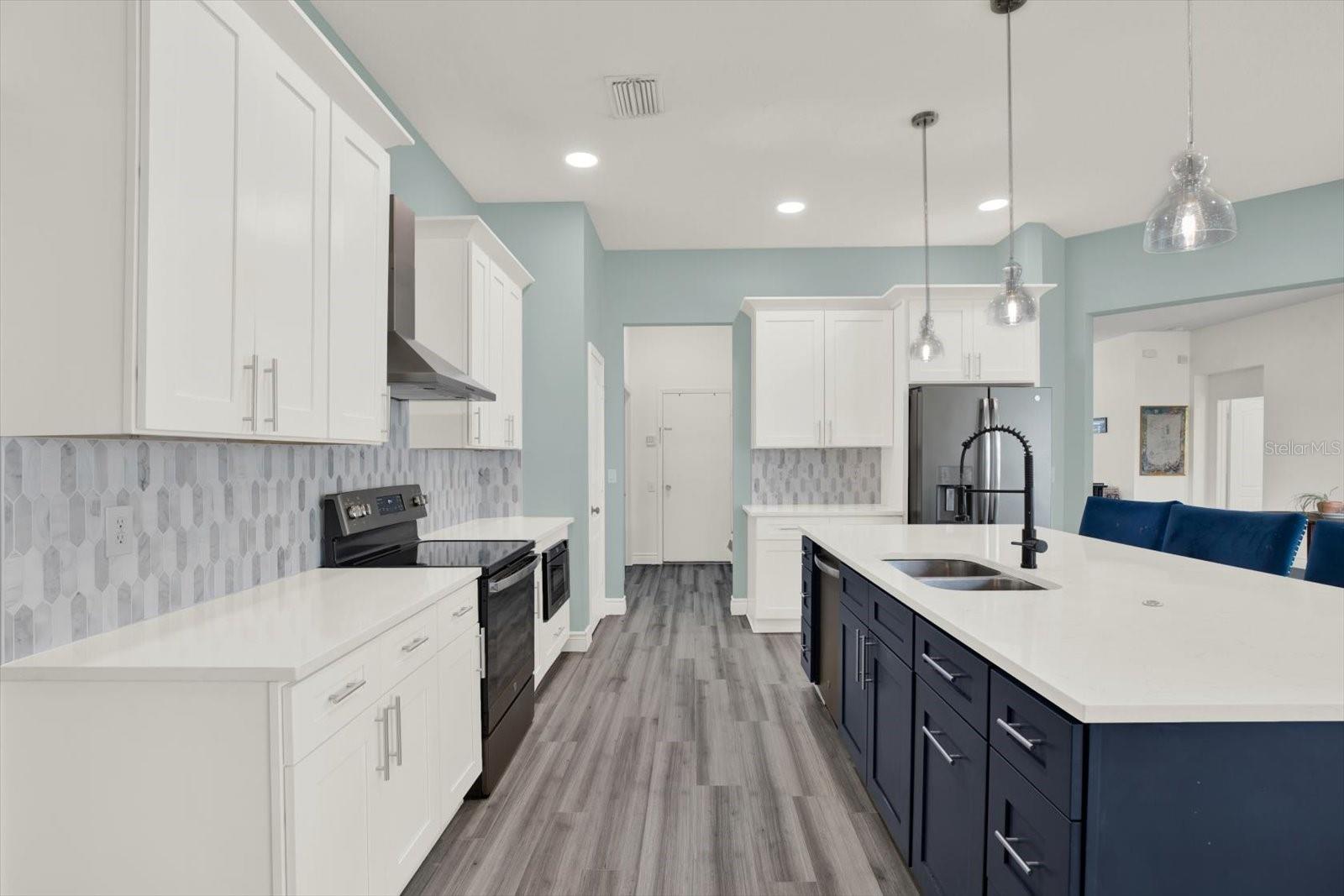 Image 5 of 61 For 5516 Riva Ridge Drive