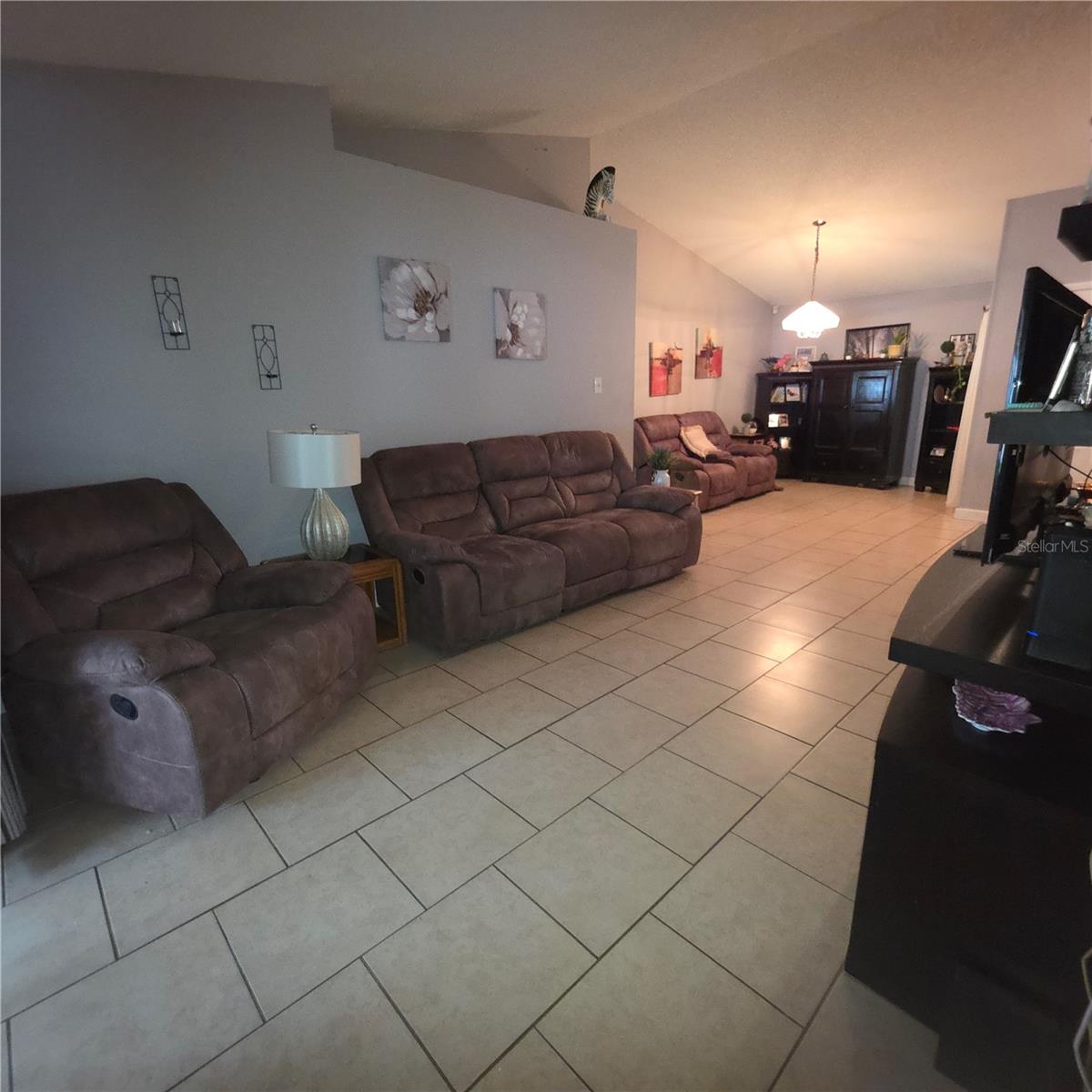 Listing photo id 8 for 13202 Pine Creek Circle