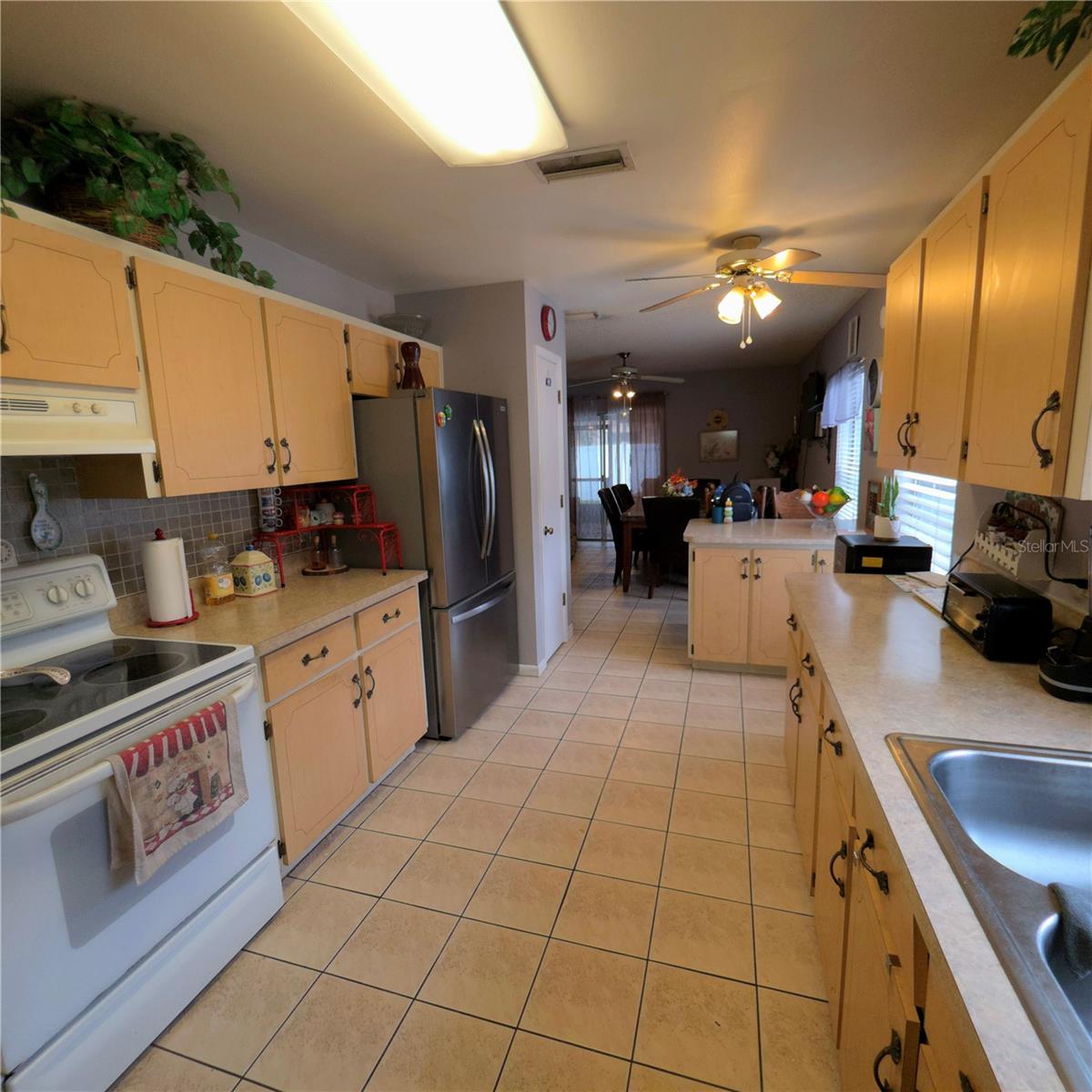 Listing photo id 9 for 13202 Pine Creek Circle