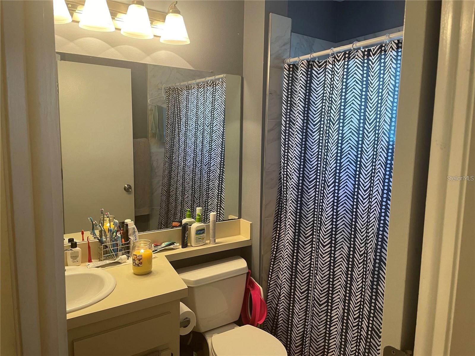 Listing photo id 15 for 13202 Pine Creek Circle