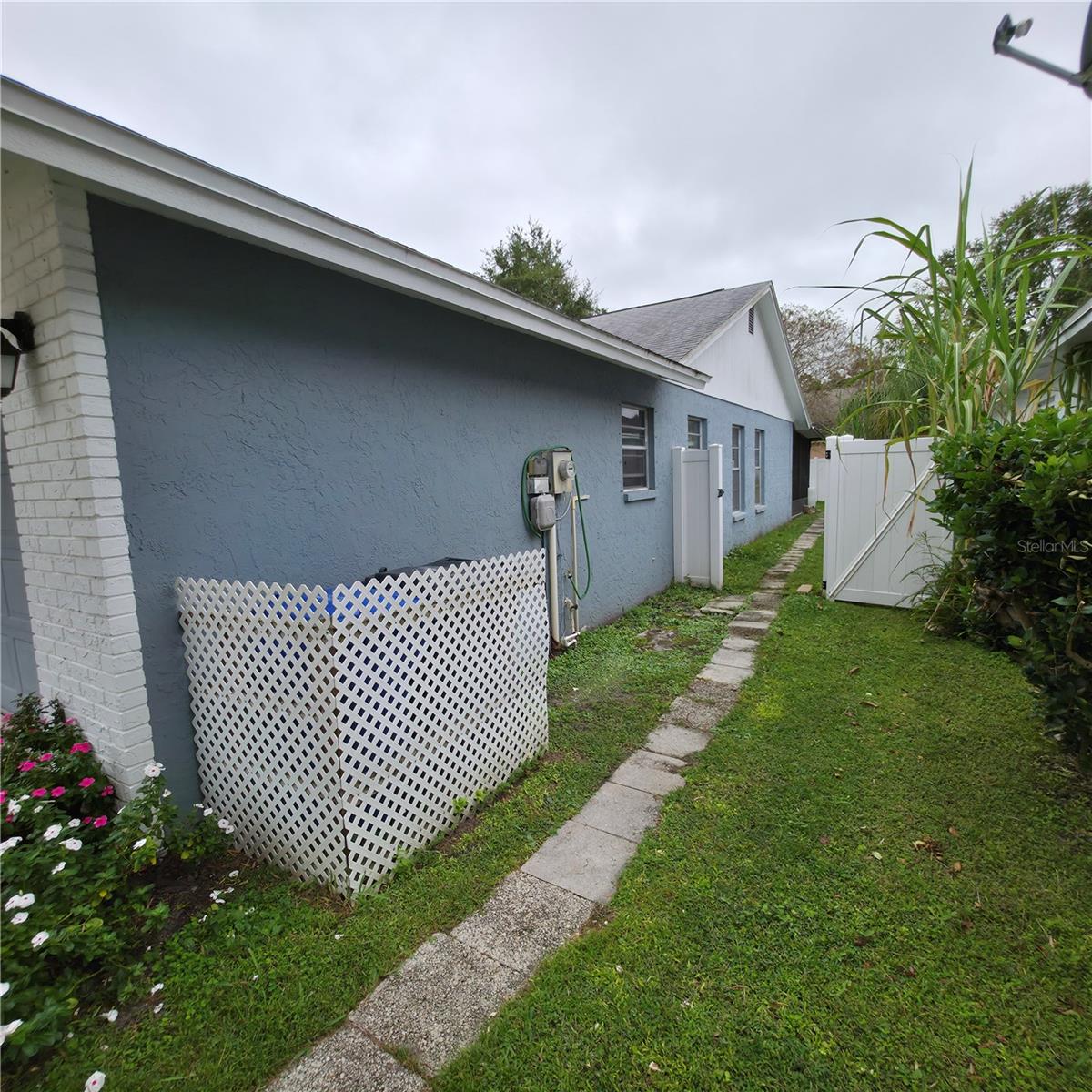 Listing photo id 23 for 13202 Pine Creek Circle