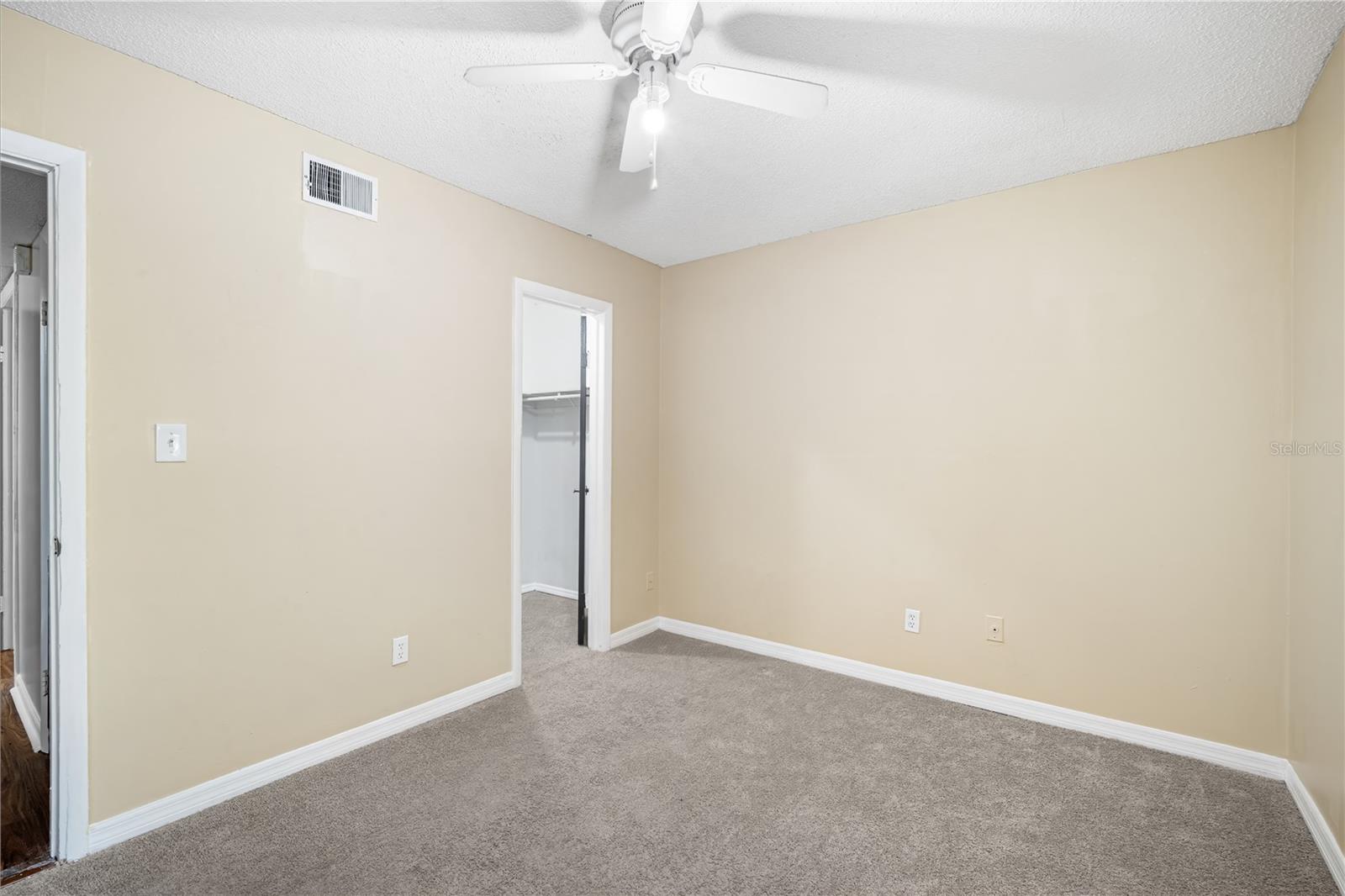 Image 13 of 27 For 7639 Dolonita Drive 7639