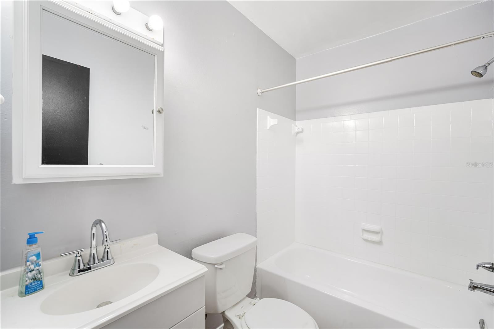 Image 17 of 27 For 7639 Dolonita Drive 7639