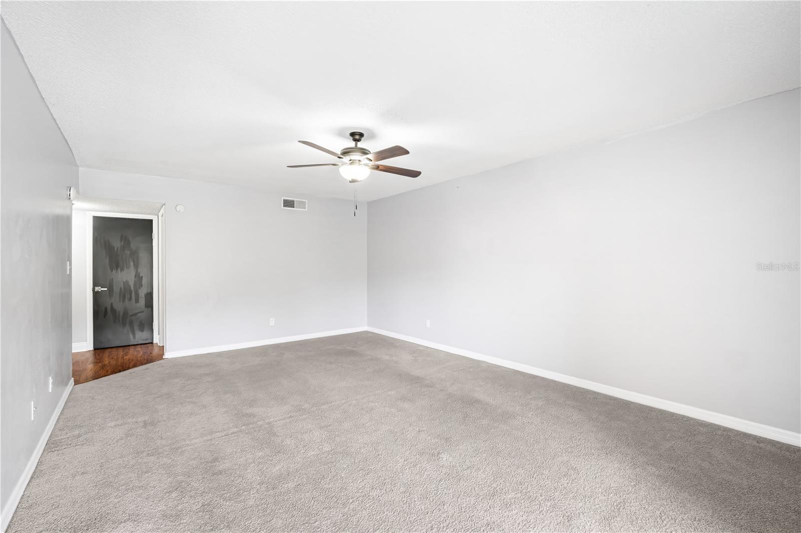 Image 9 of 27 For 7639 Dolonita Drive 7639