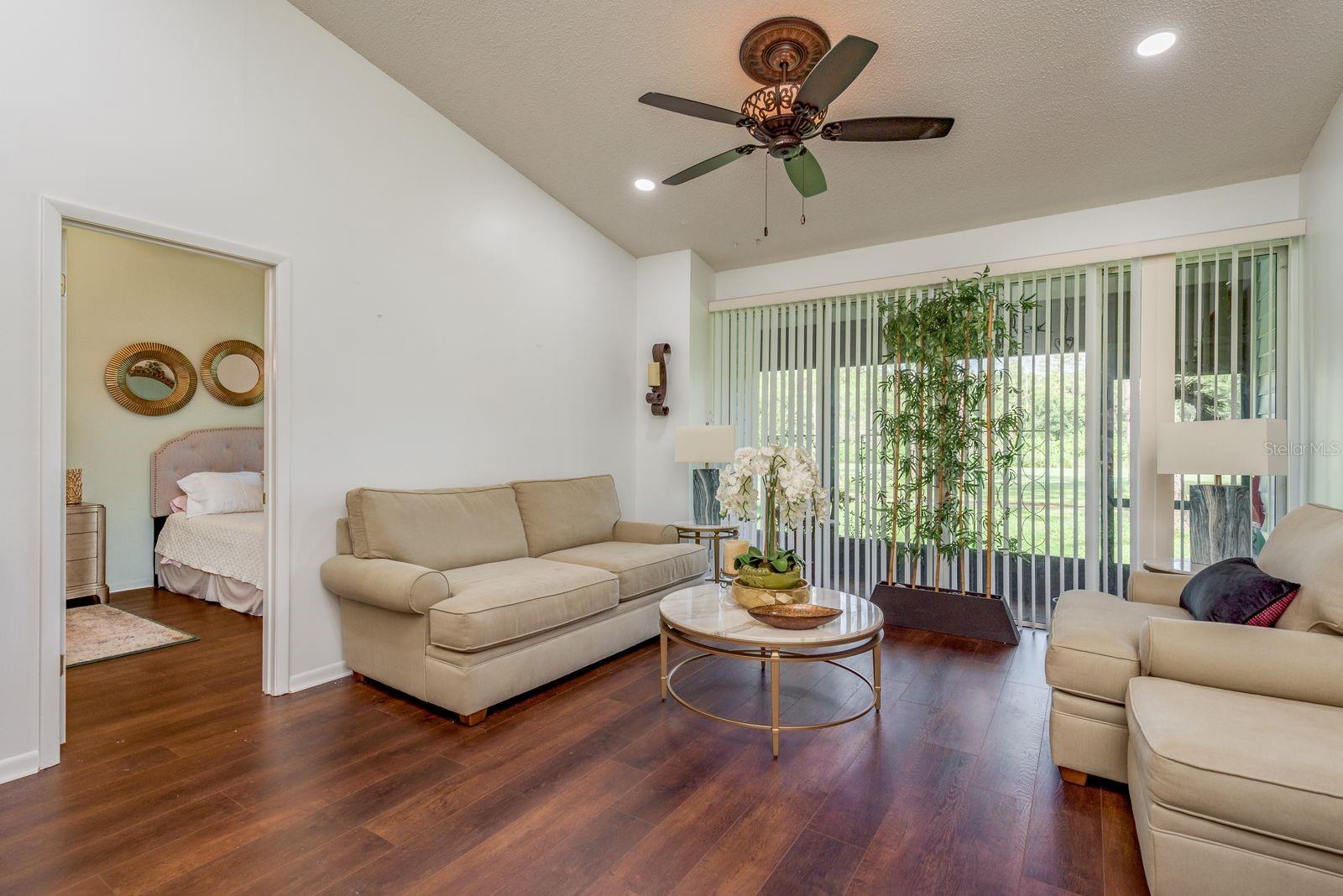 Image 11 of 34 For 16218 Rambling Vine Drive W