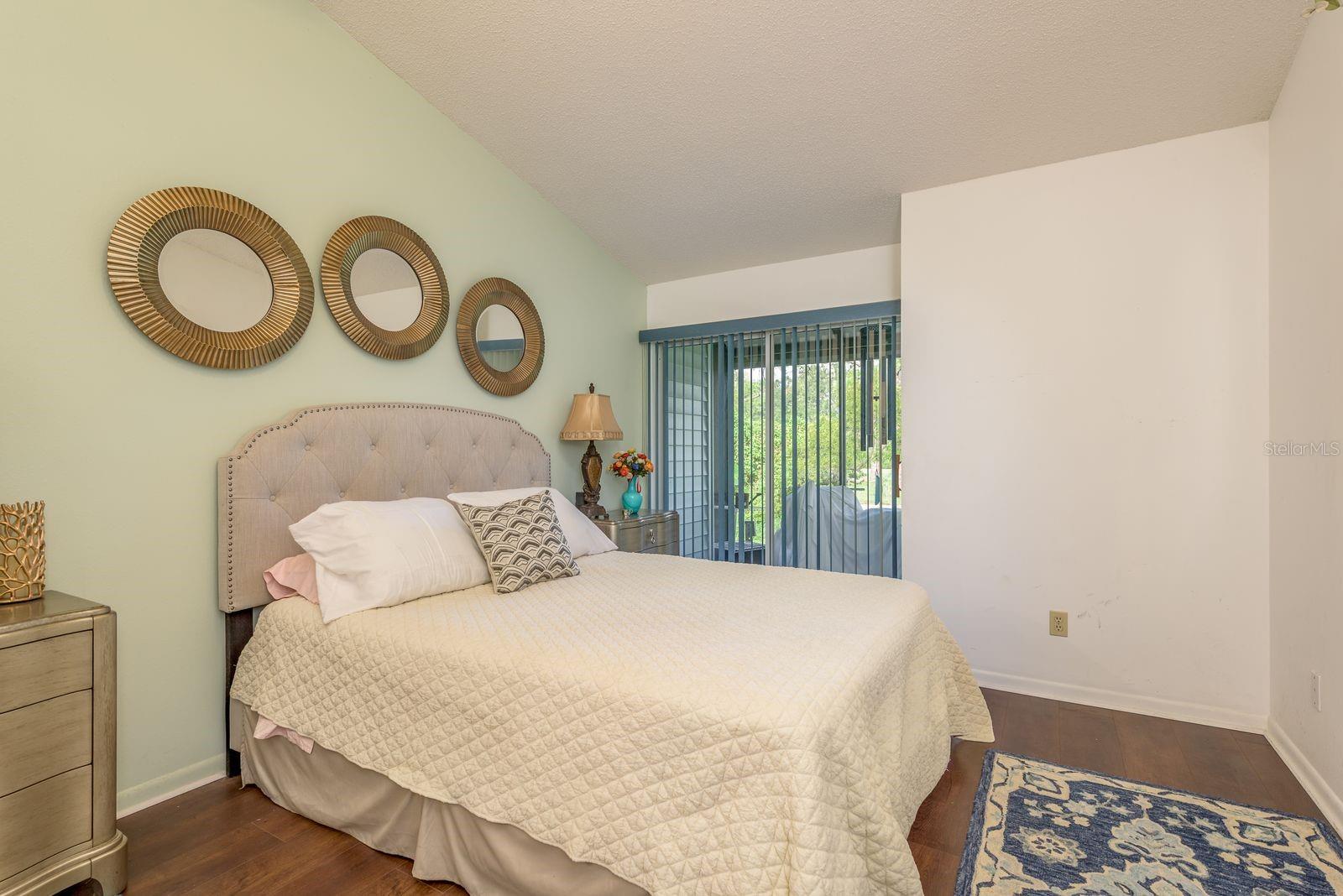 Image 18 of 34 For 16218 Rambling Vine Drive W