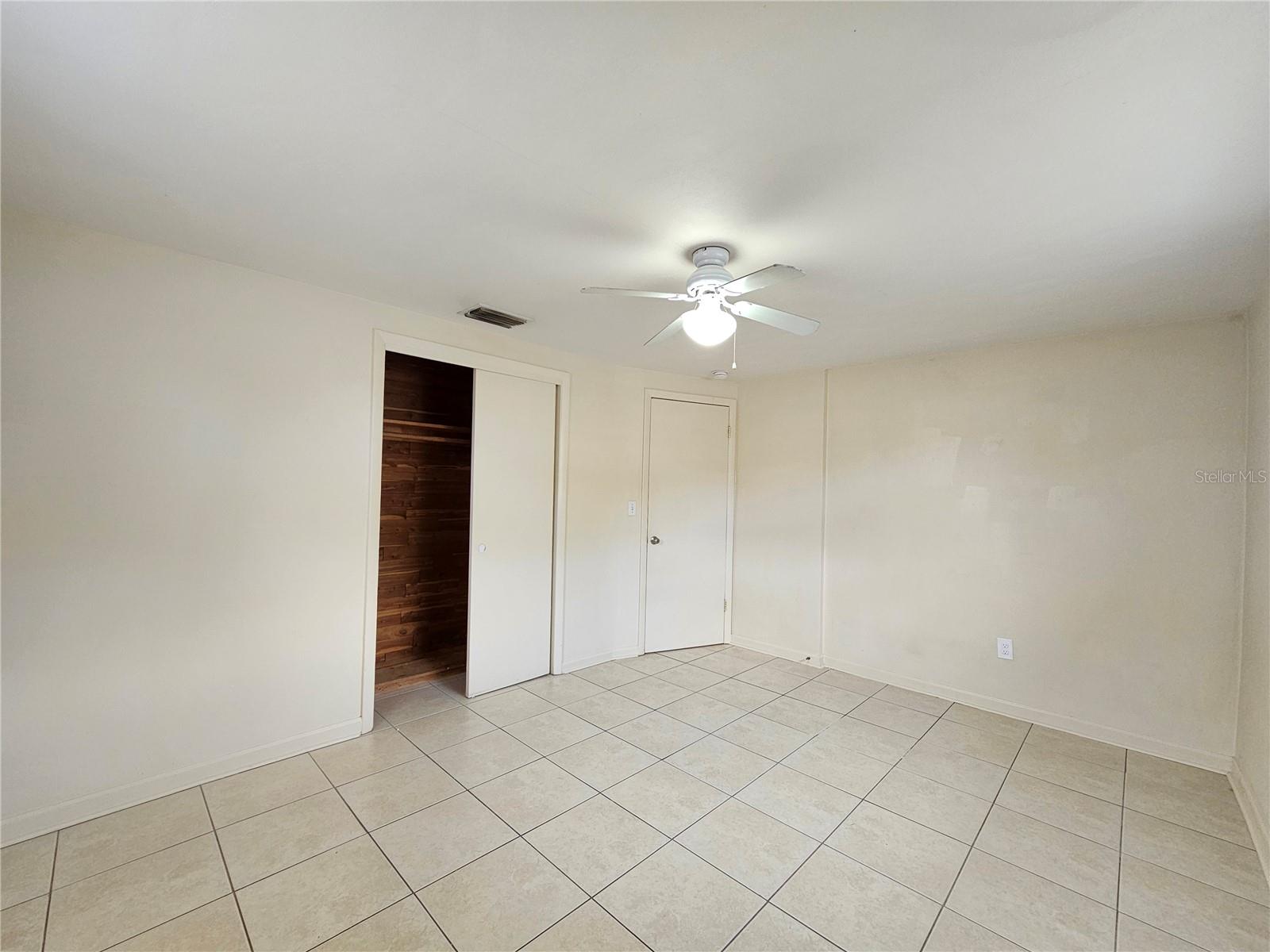 Image 15 of 20 For 4332 Newbury Drive