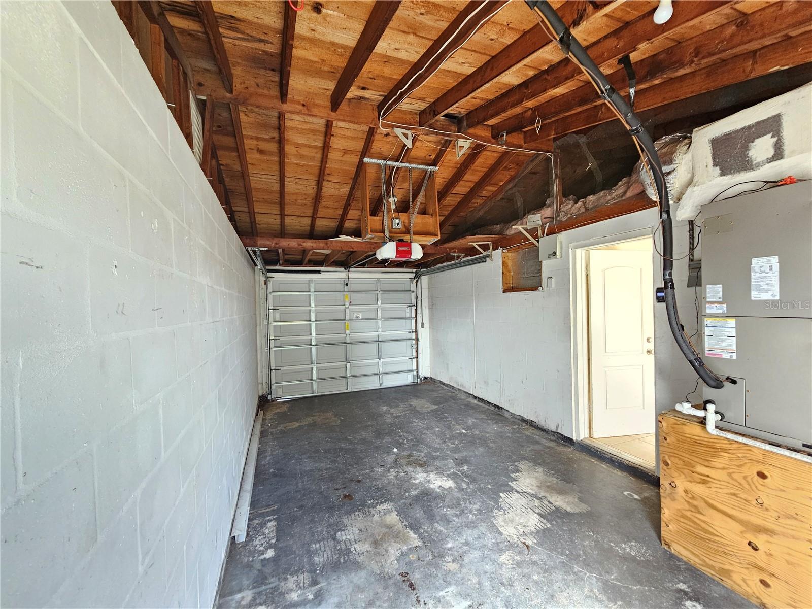 Image 16 of 20 For 4332 Newbury Drive