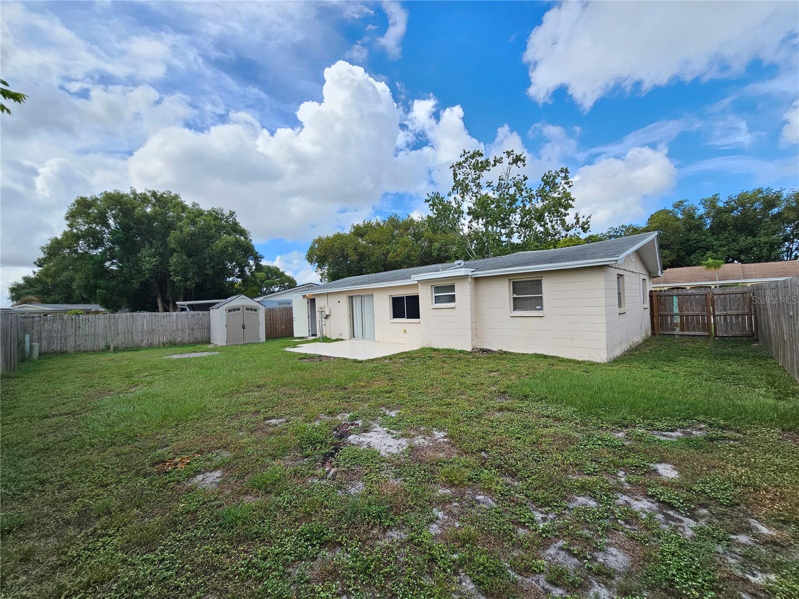 Image 20 of 20 For 4332 Newbury Drive