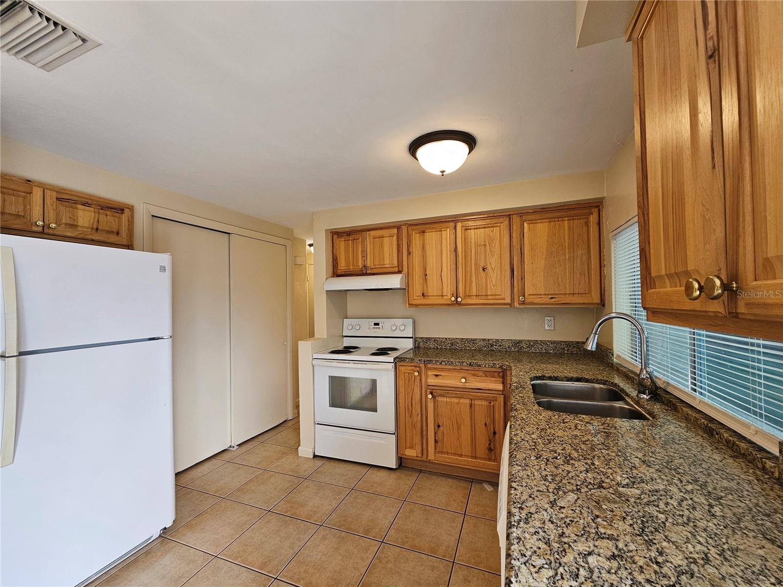 Image 9 of 20 For 4332 Newbury Drive