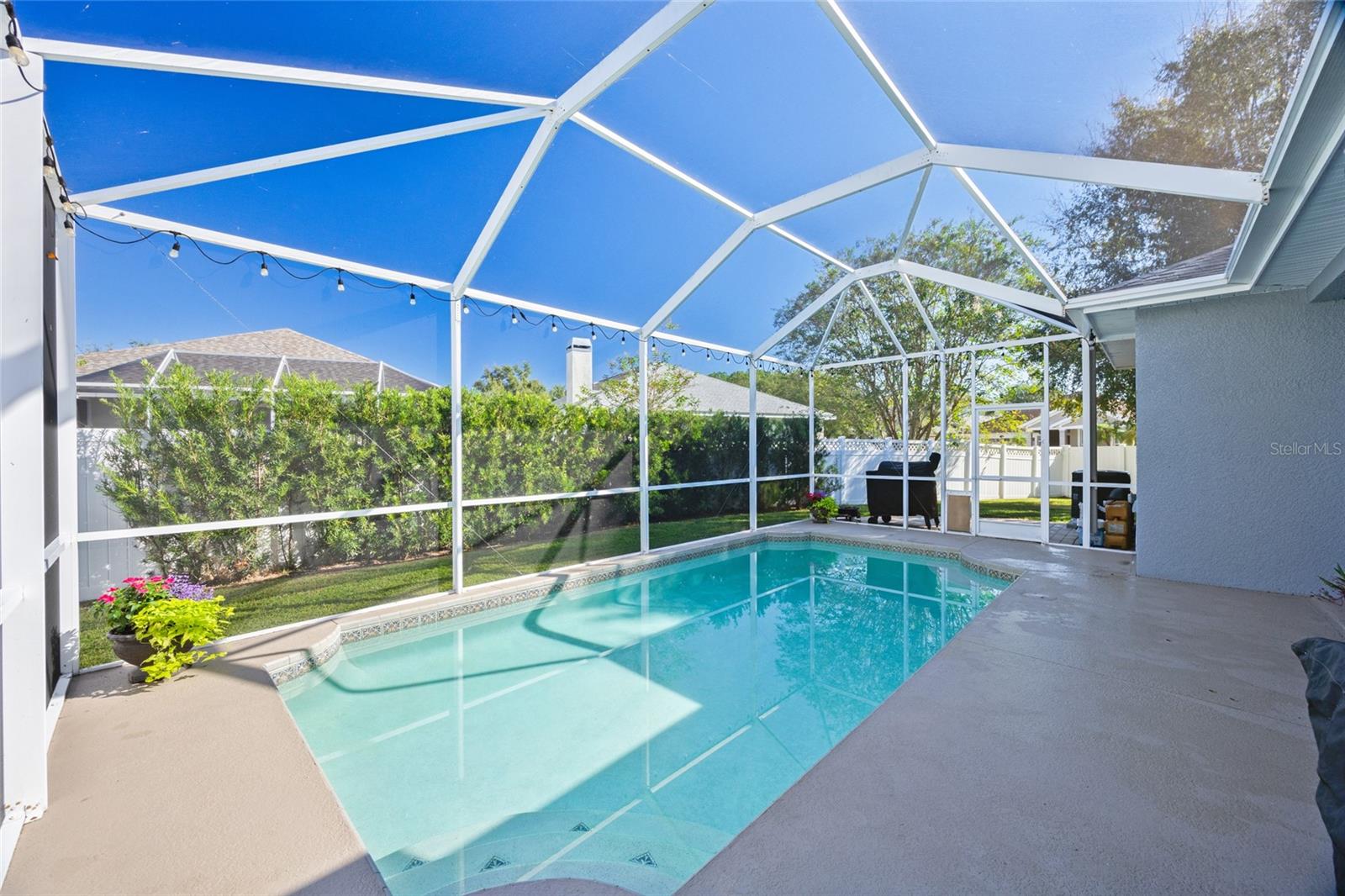 Image 33 of 40 For 5011 Sky Blue Drive