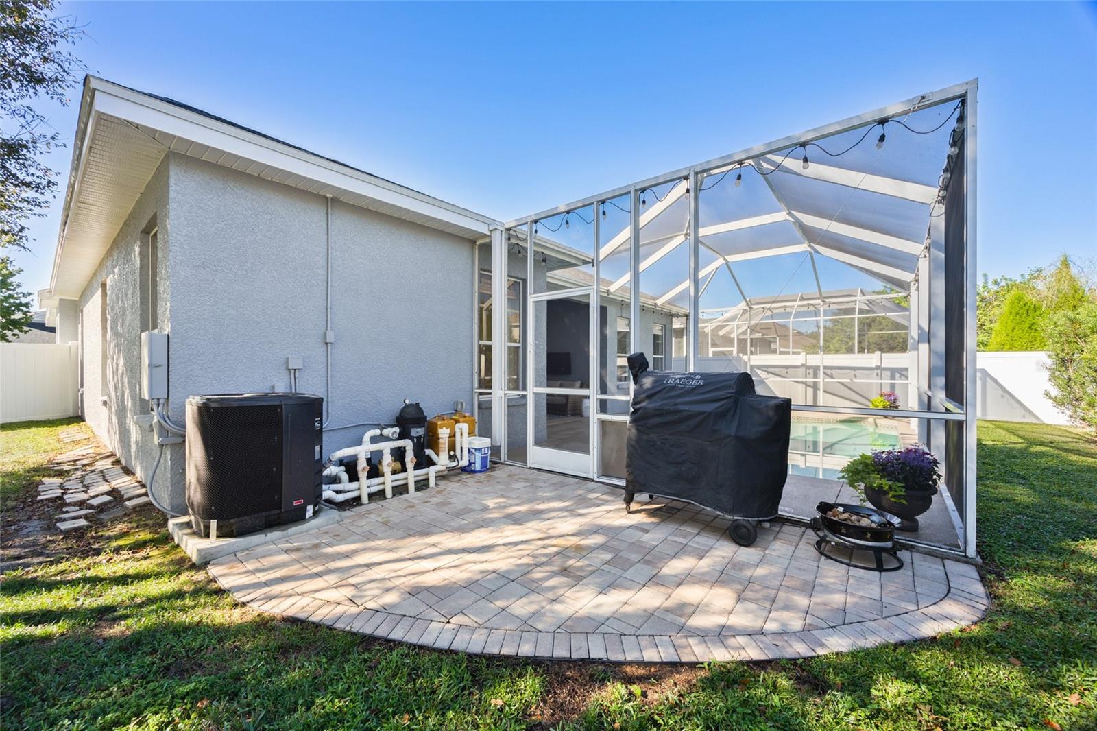 Image 34 of 40 For 5011 Sky Blue Drive