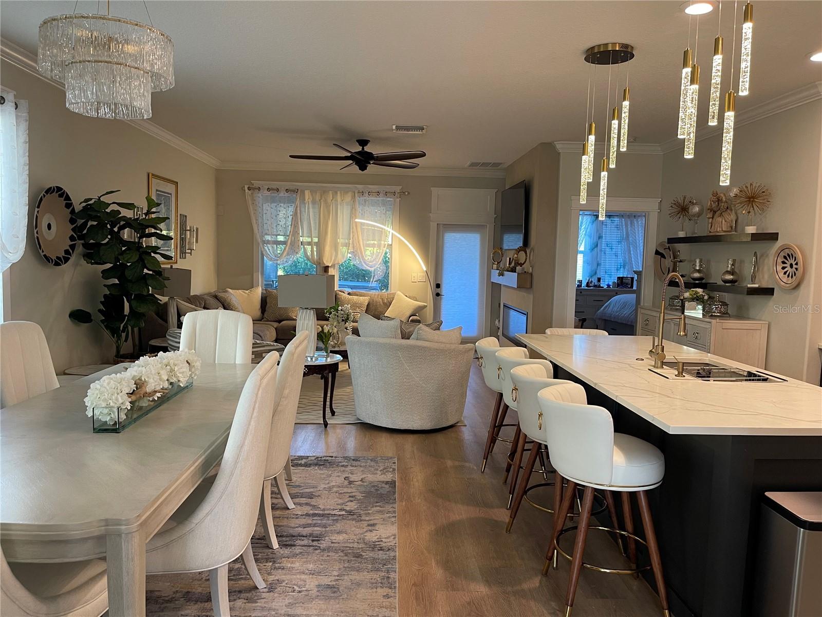 Image 10 of 41 For 1555 Ludington Avenue