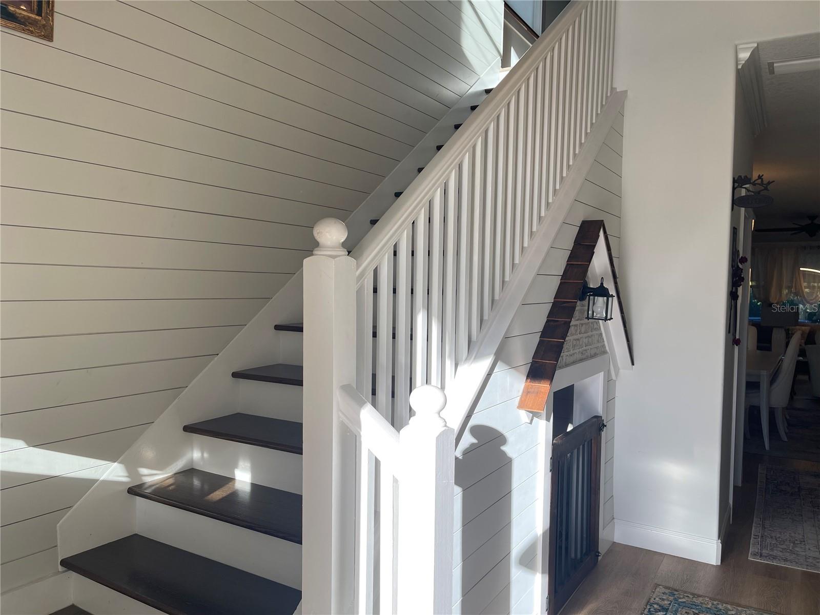 Image 21 of 41 For 1555 Ludington Avenue