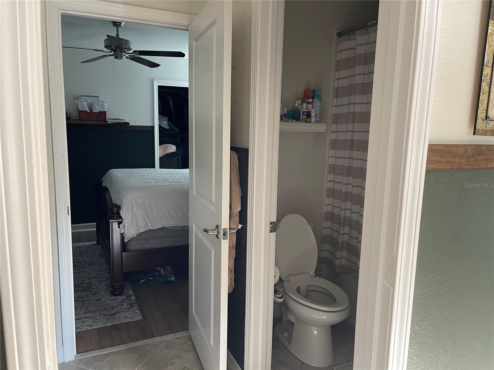 Image 26 of 41 For 1555 Ludington Avenue