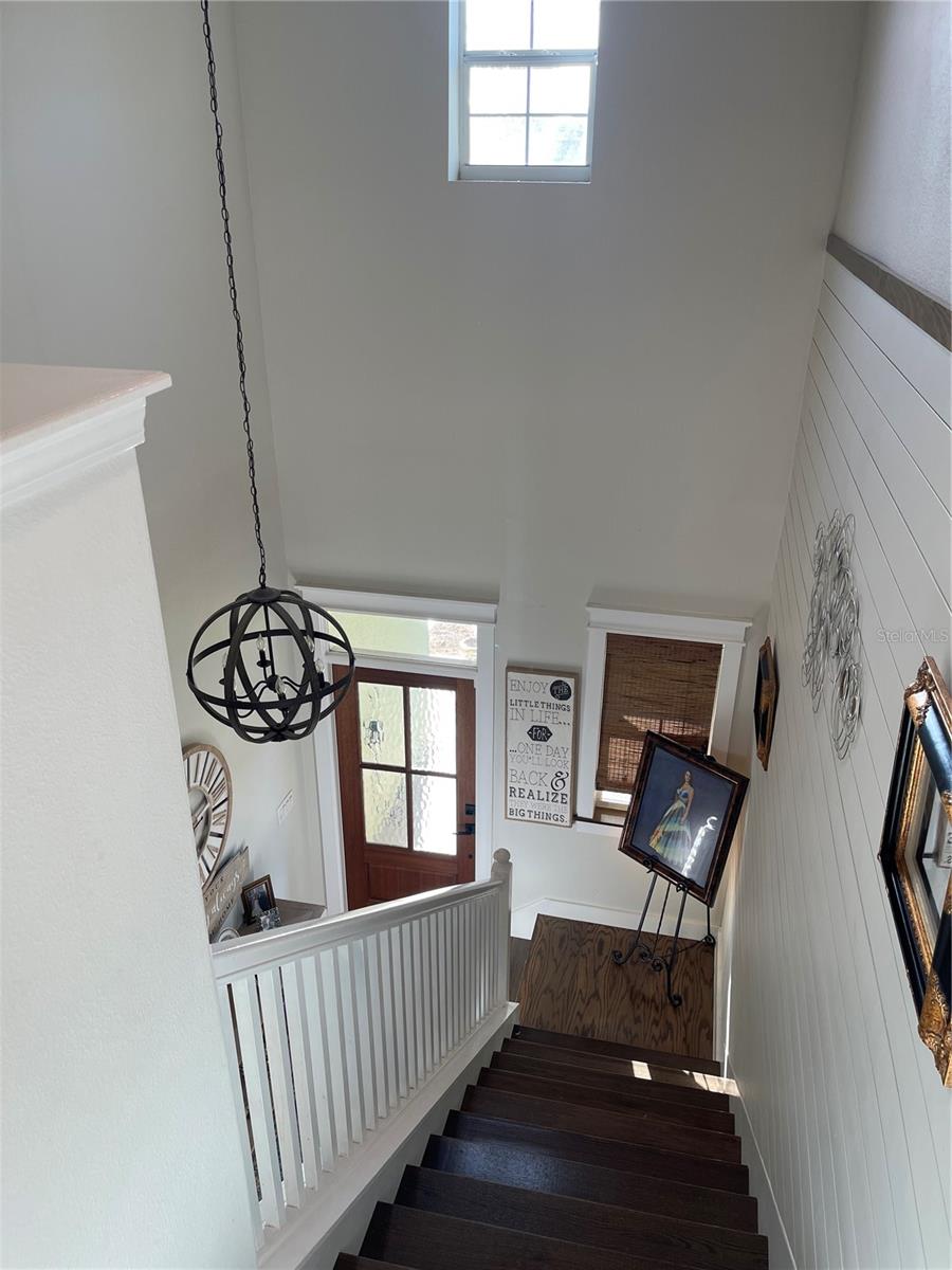 Image 38 of 41 For 1555 Ludington Avenue