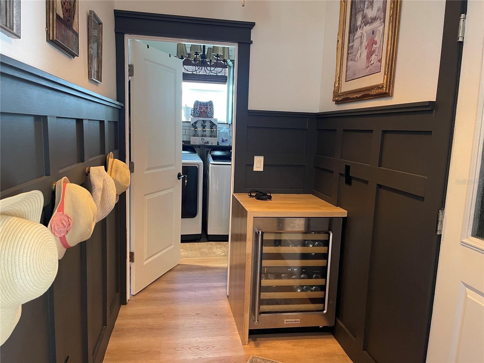 Image 6 of 41 For 1555 Ludington Avenue