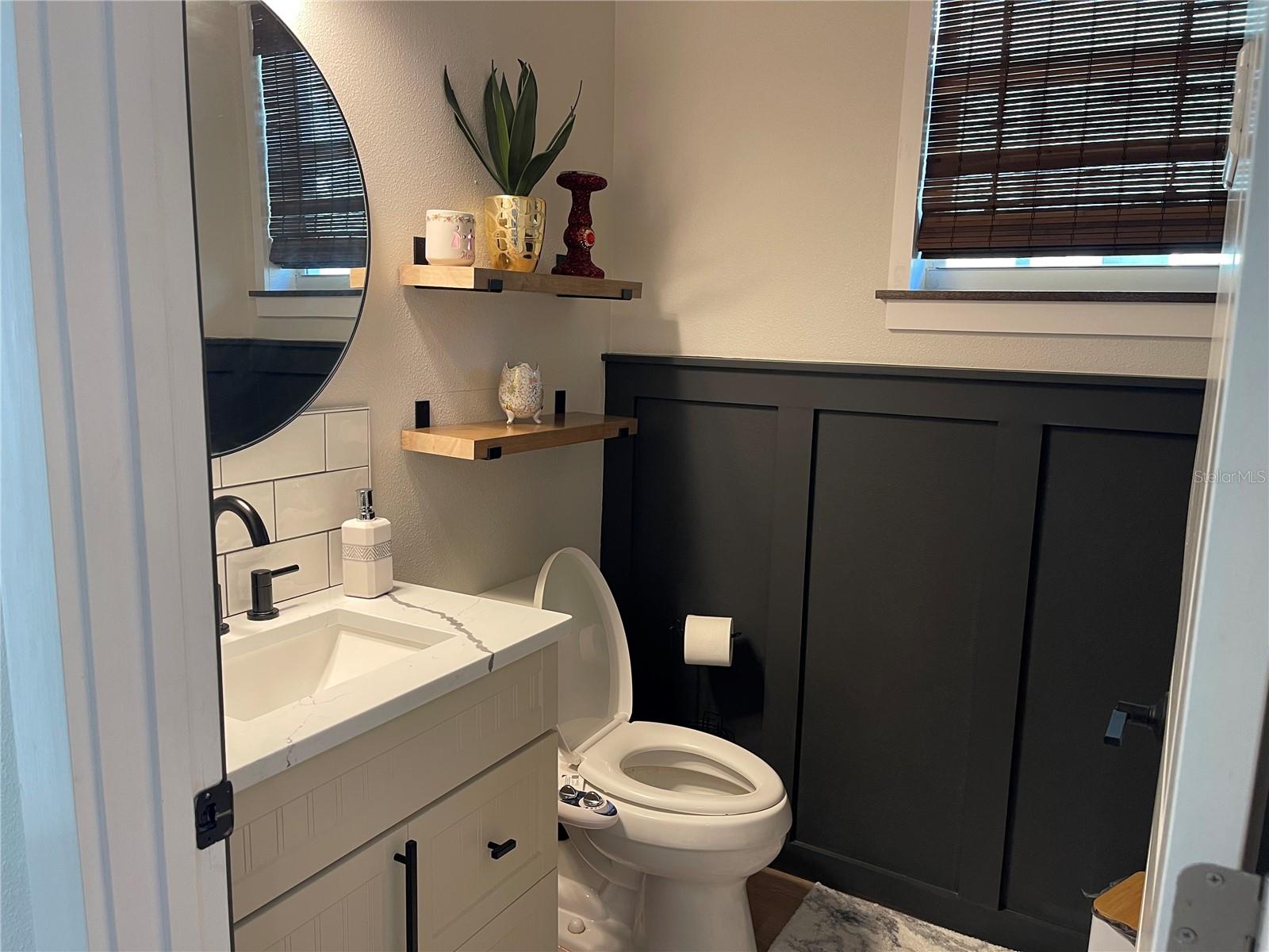 Image 7 of 41 For 1555 Ludington Avenue