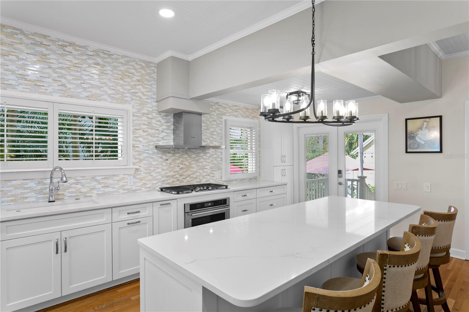 Image 15 of 45 For 255 18th Avenue Ne