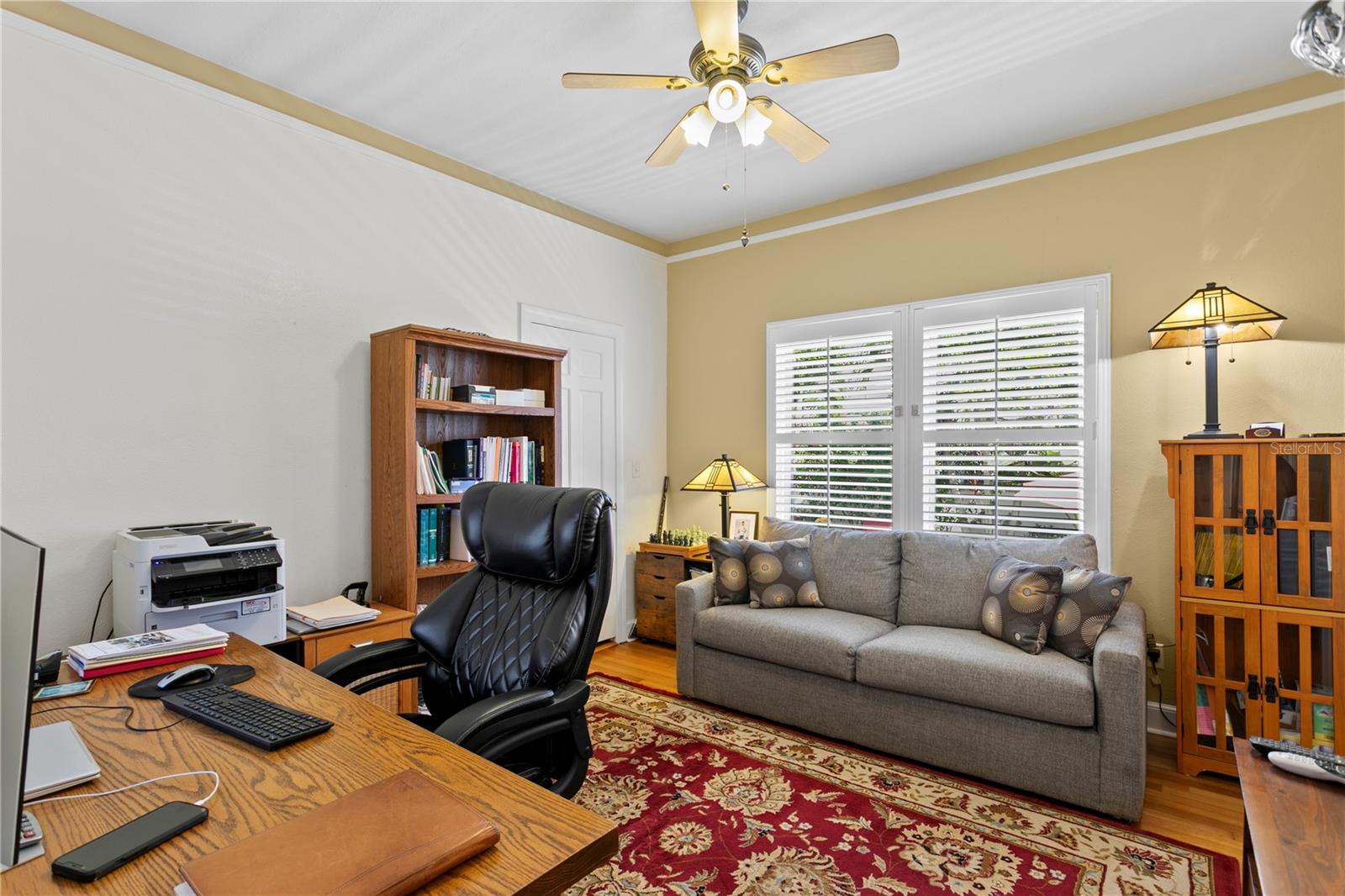 Image 21 of 45 For 255 18th Avenue Ne