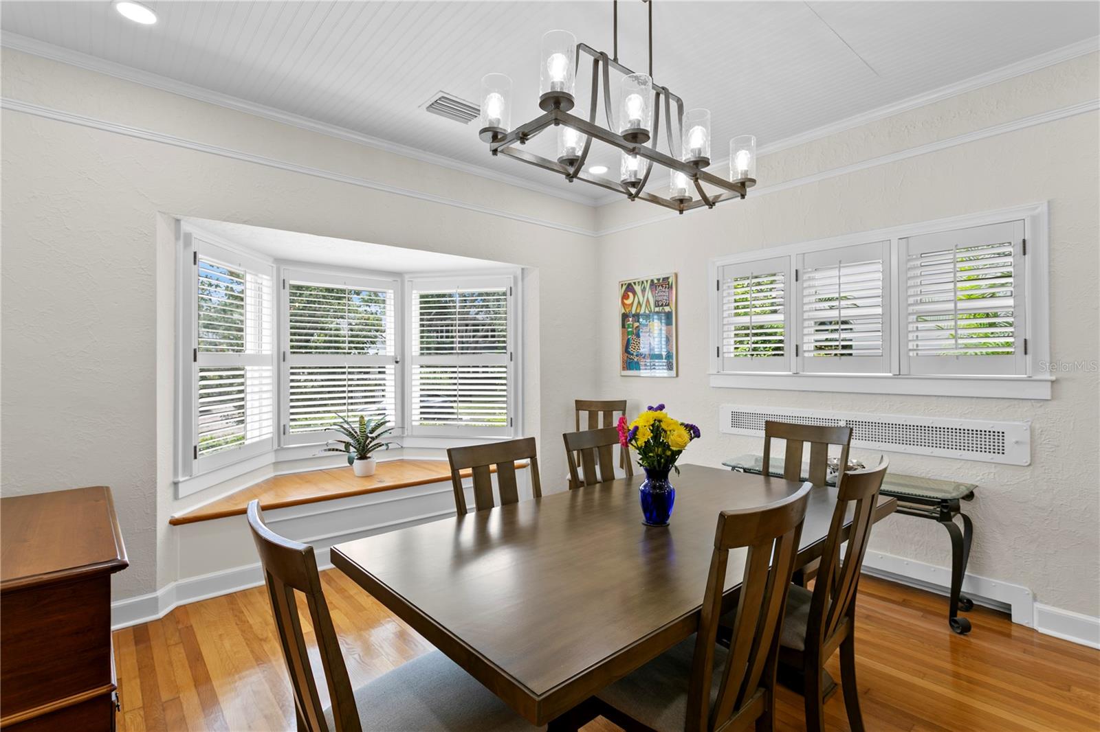 Image 8 of 45 For 255 18th Avenue Ne