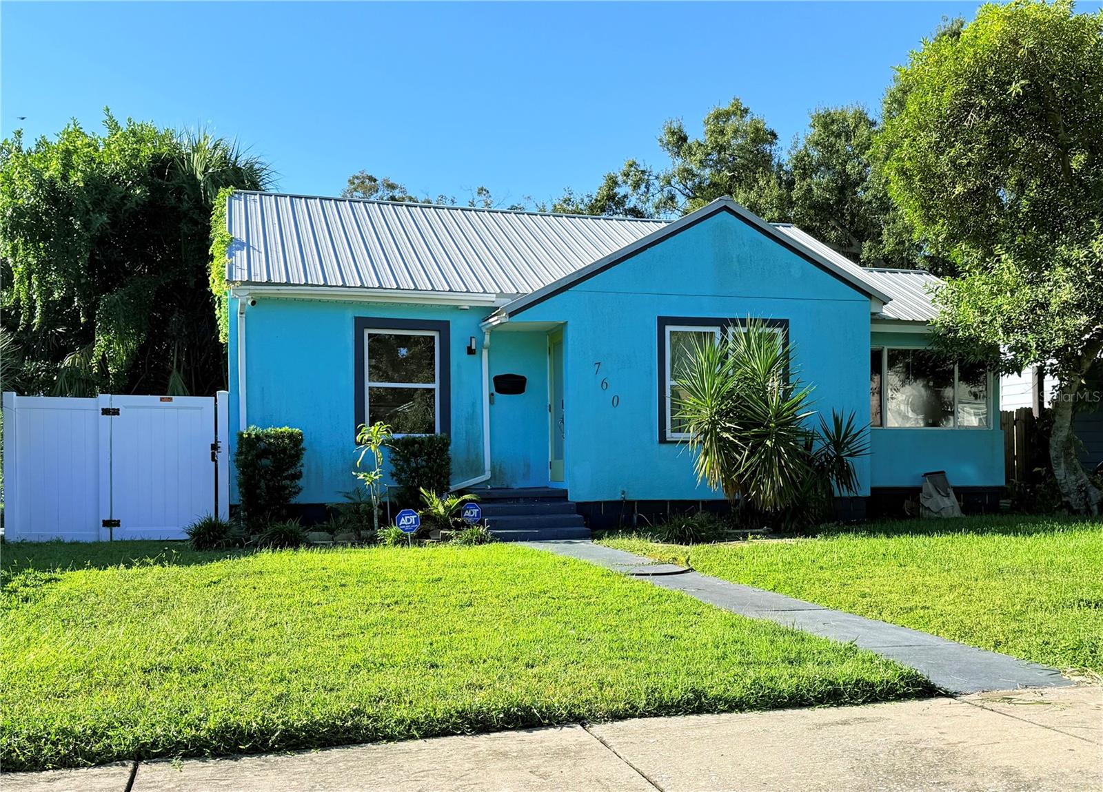 Details for 760 16th Avenue S, ST PETERSBURG, FL 33701
