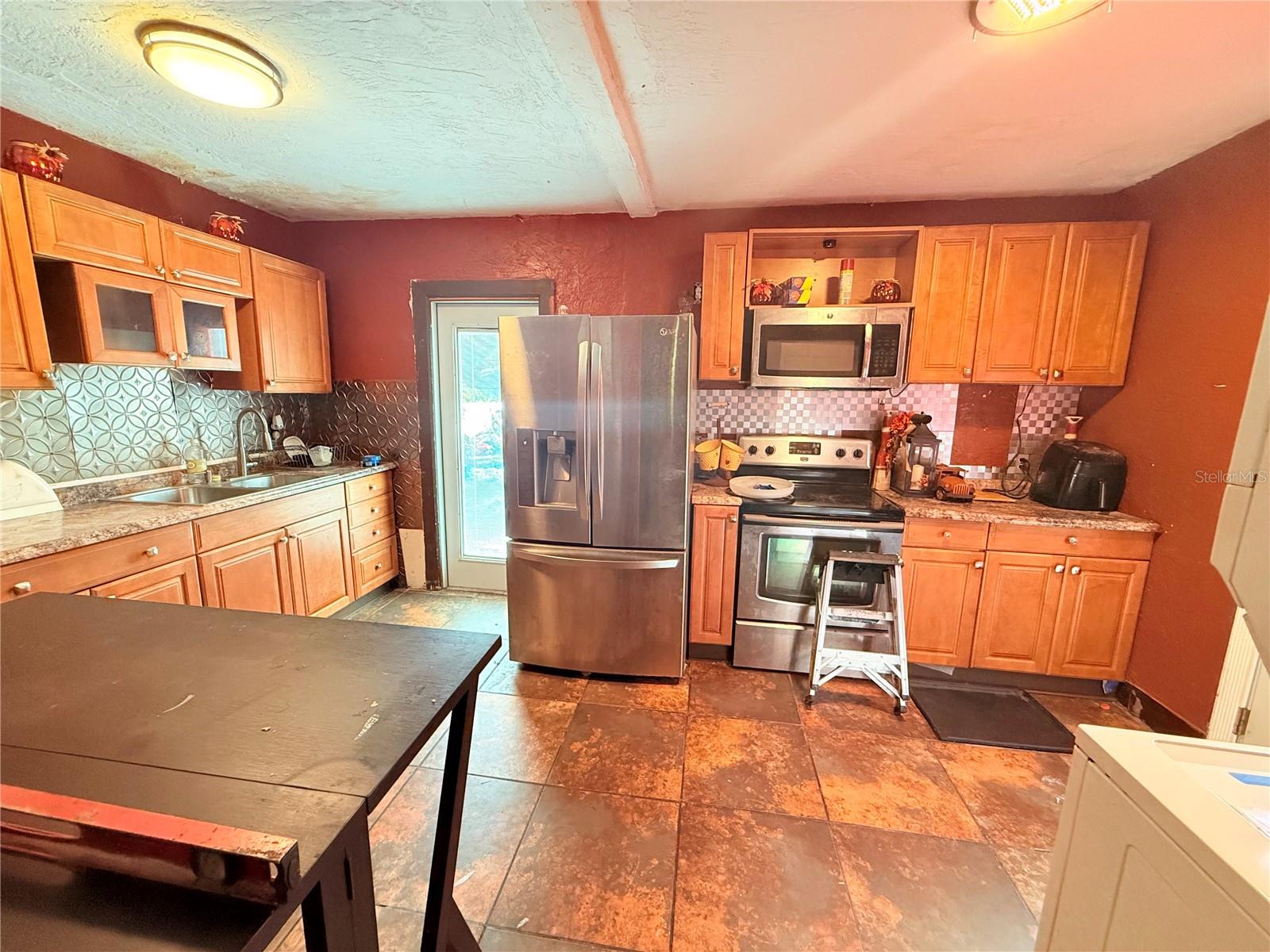 Image 7 of 11 For 760 16th Avenue S
