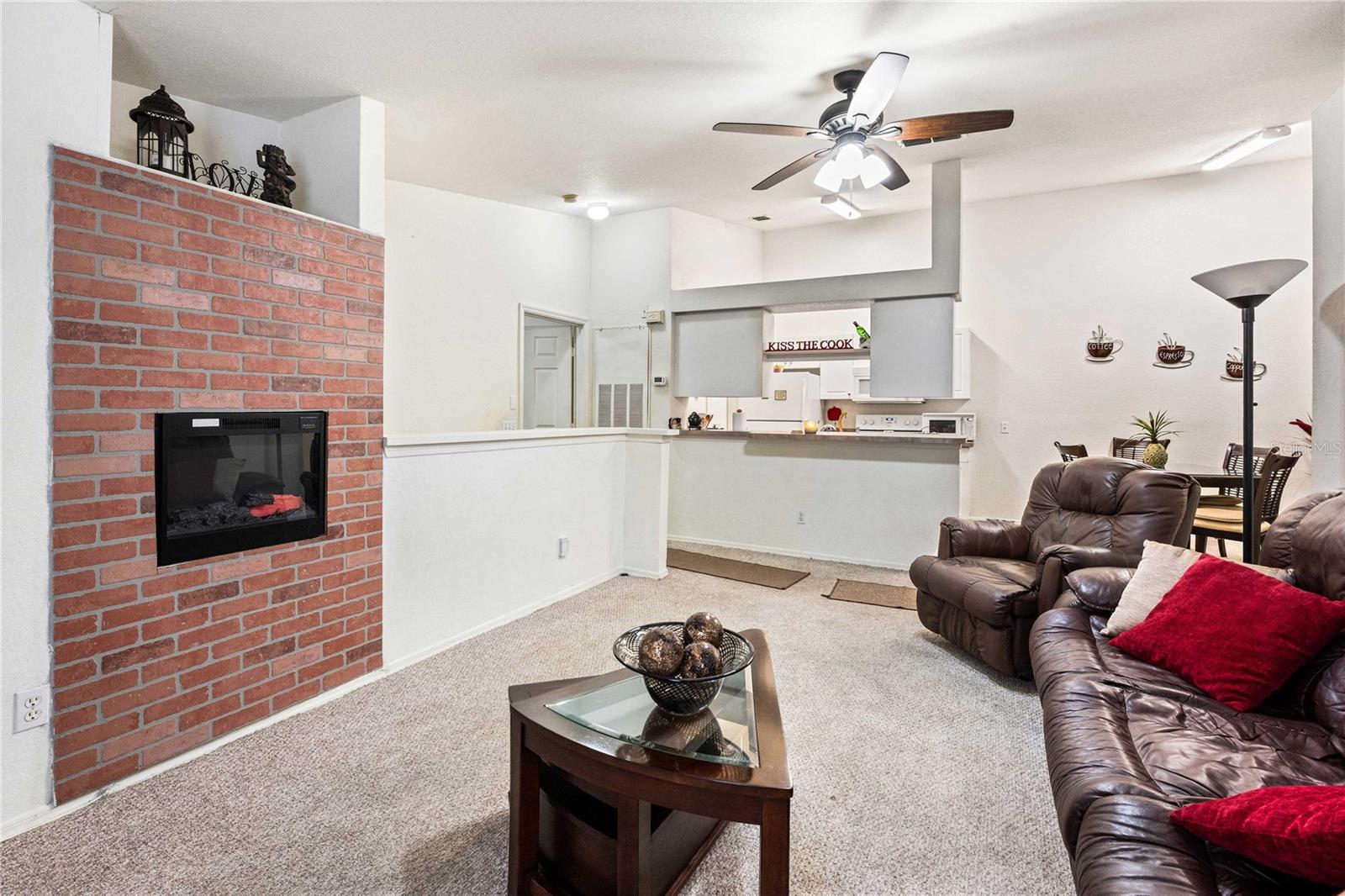 Image 10 of 27 For 36106 Lake Chase Boulevard 202