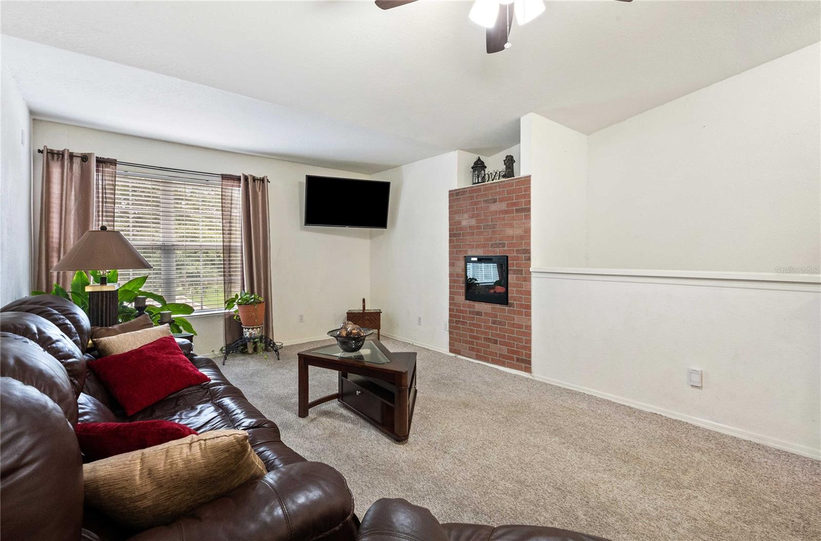 Image 6 of 27 For 36106 Lake Chase Boulevard 202