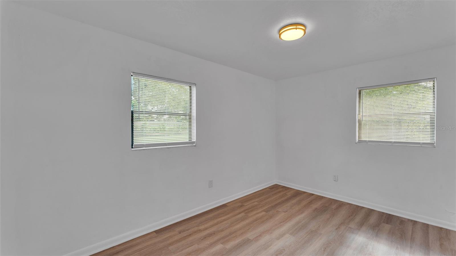 Image 14 of 31 For 1458 Powhatan Court