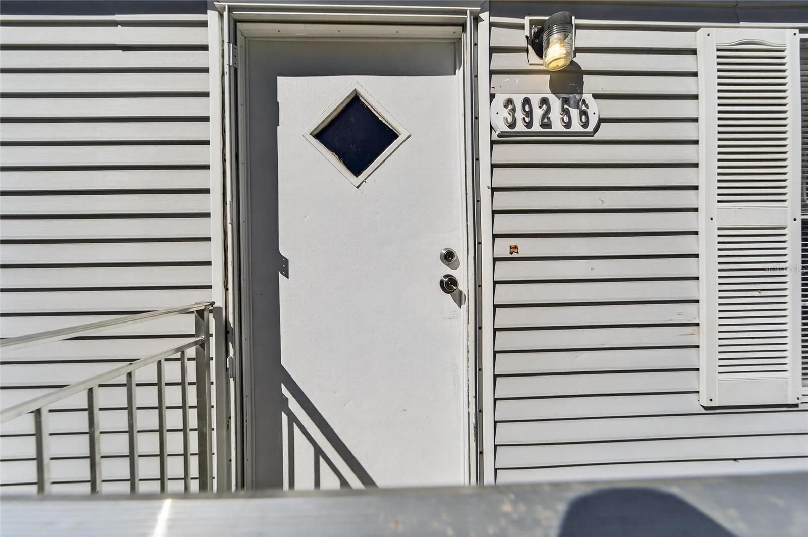 Image 12 of 44 For 39256 Lizabeth Circle