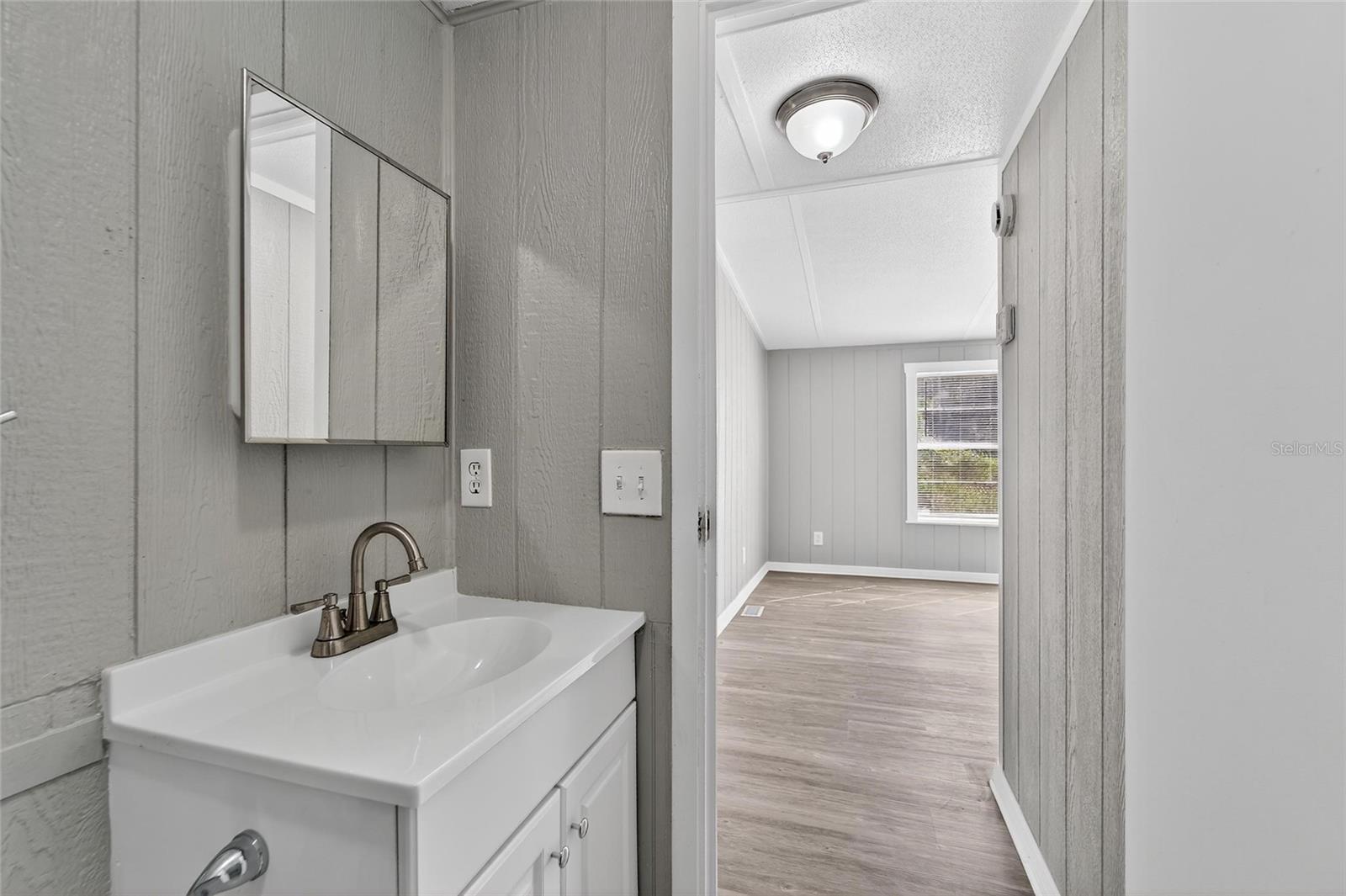 Image 43 of 44 For 39256 Lizabeth Circle