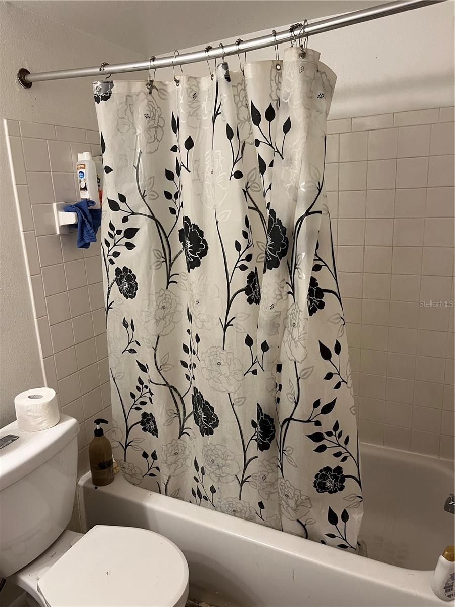 Image 11 of 11 For 12403 Oak Cedar Place 202