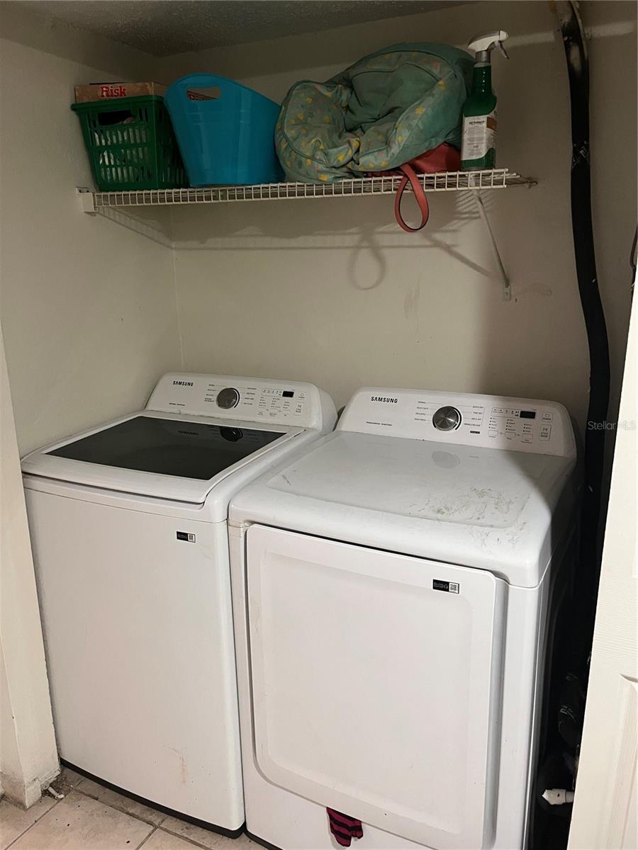 Image 9 of 11 For 12403 Oak Cedar Place 202