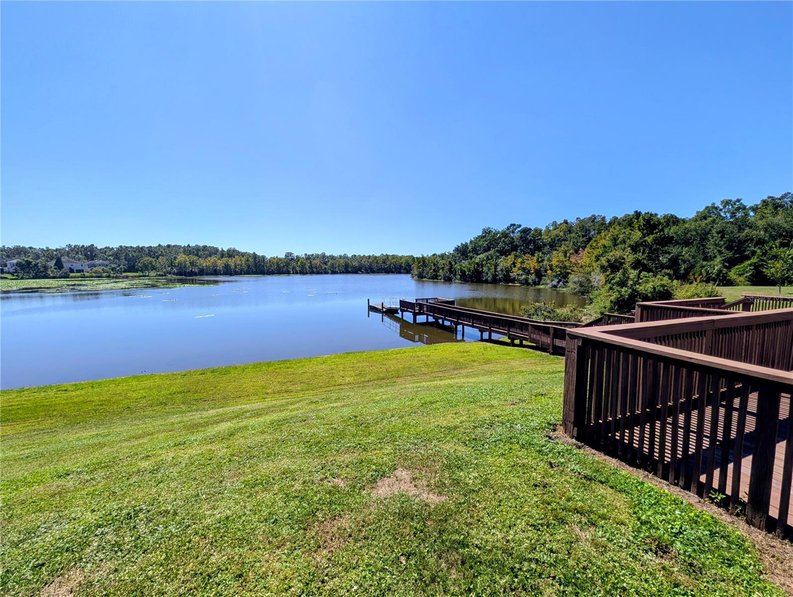 Listing photo id 32 for 20119 Eagles Landing Way