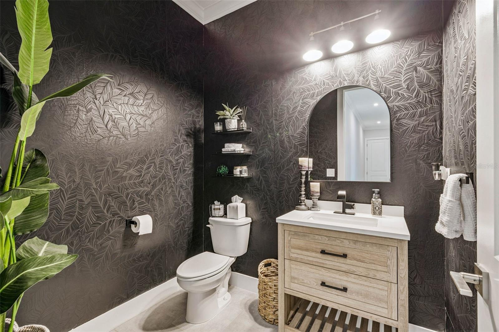 Image 22 of 58 For 9028 Ivy Stark Boulevard