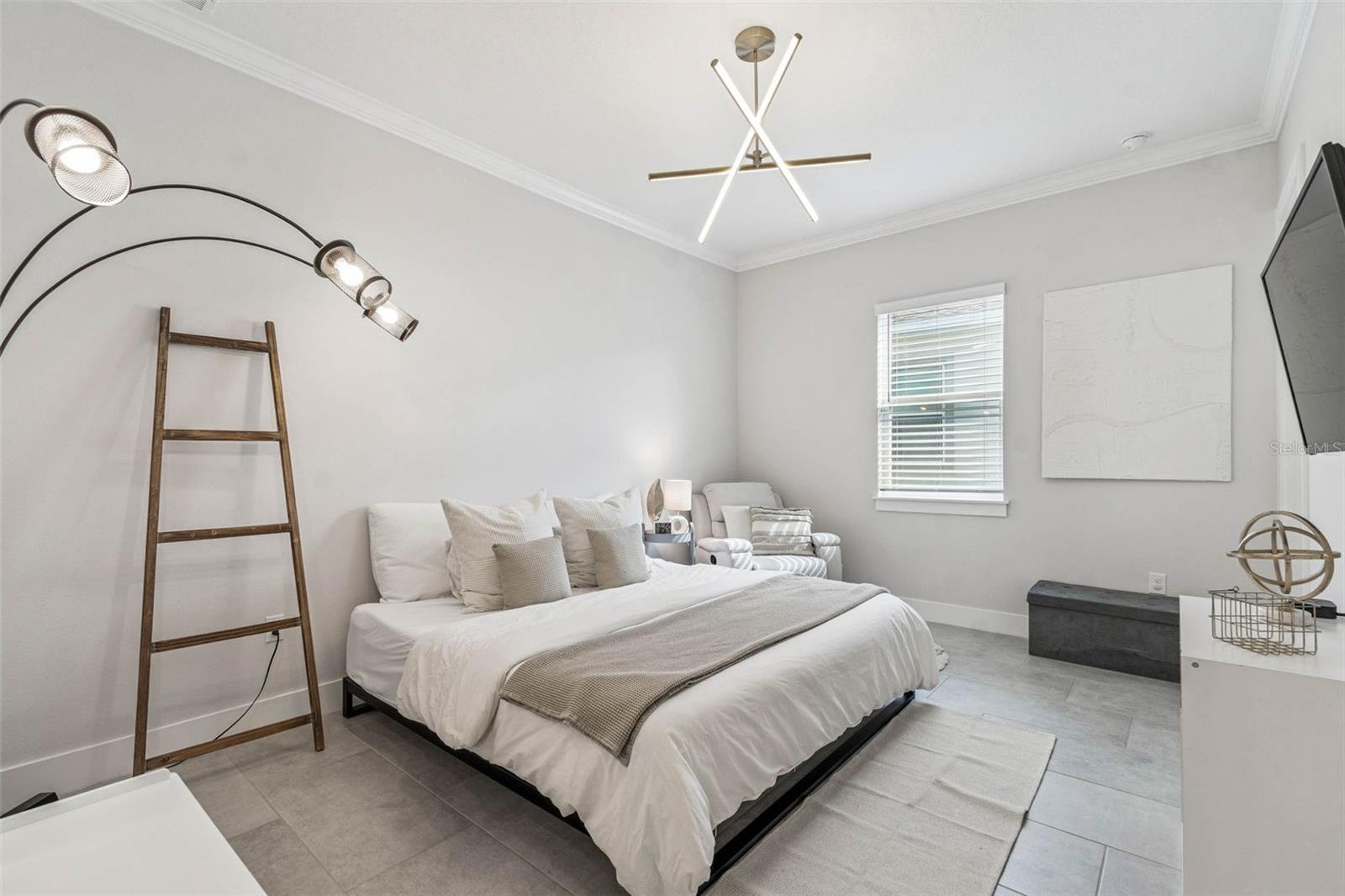 Image 40 of 58 For 9028 Ivy Stark Boulevard