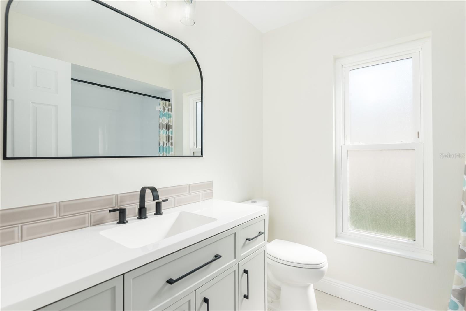 Image 15 of 33 For 1428 Foxboro Drive