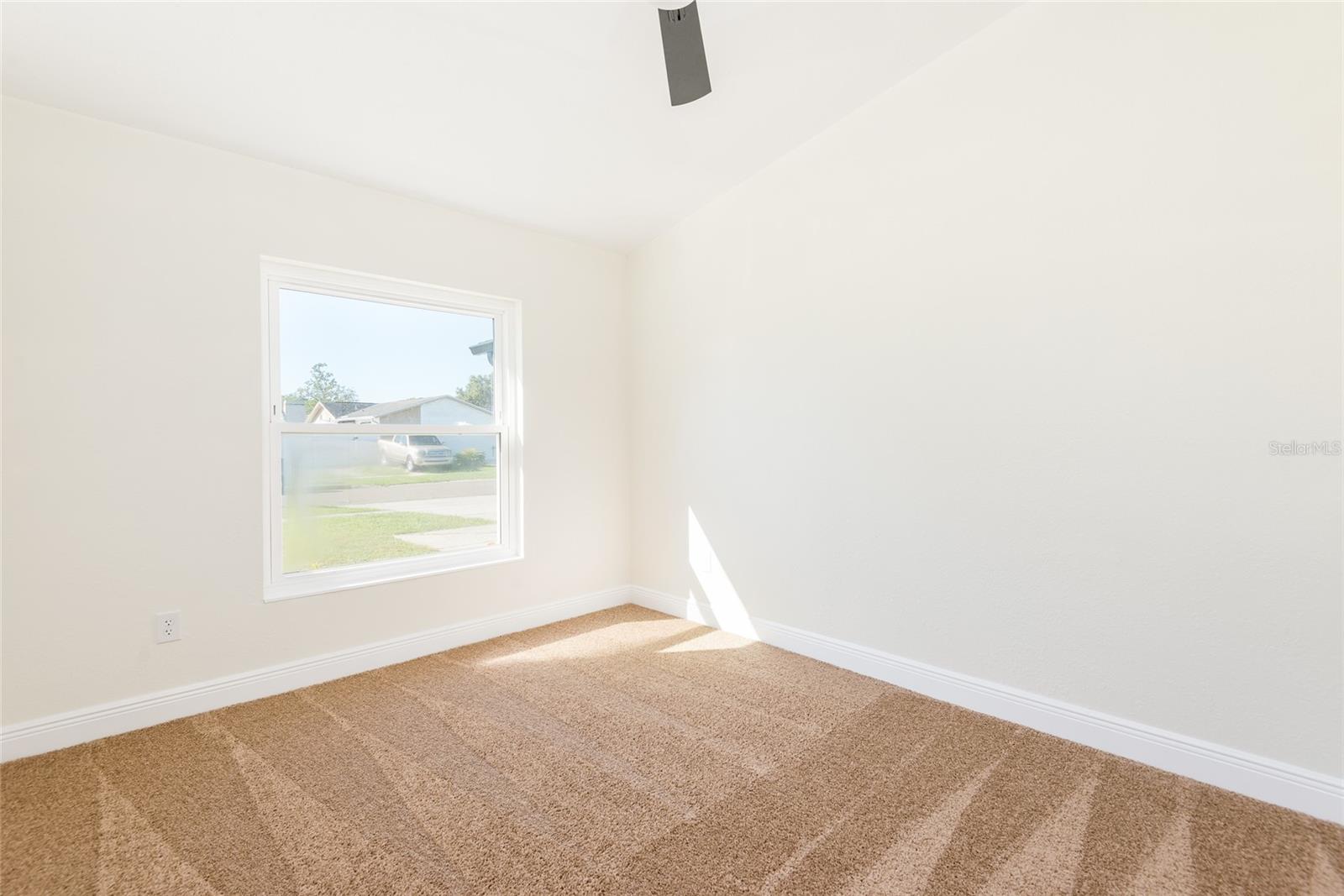 Image 19 of 33 For 1428 Foxboro Drive