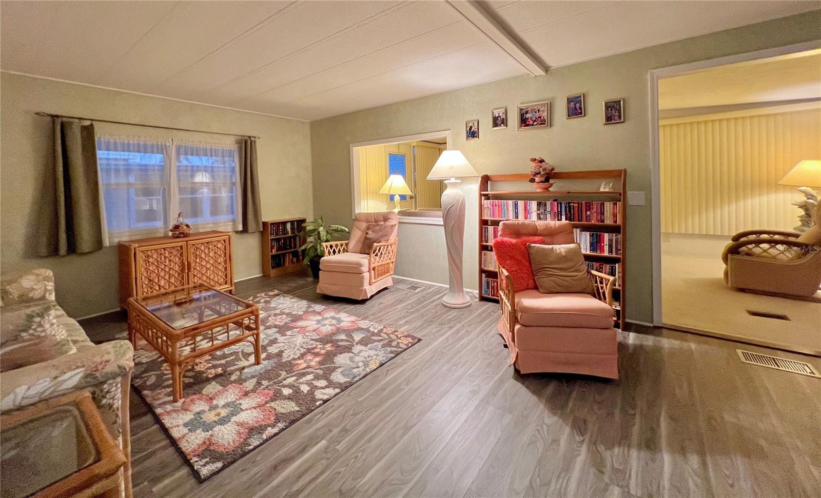 Image 13 of 51 For 1100 Belcher Road S 190