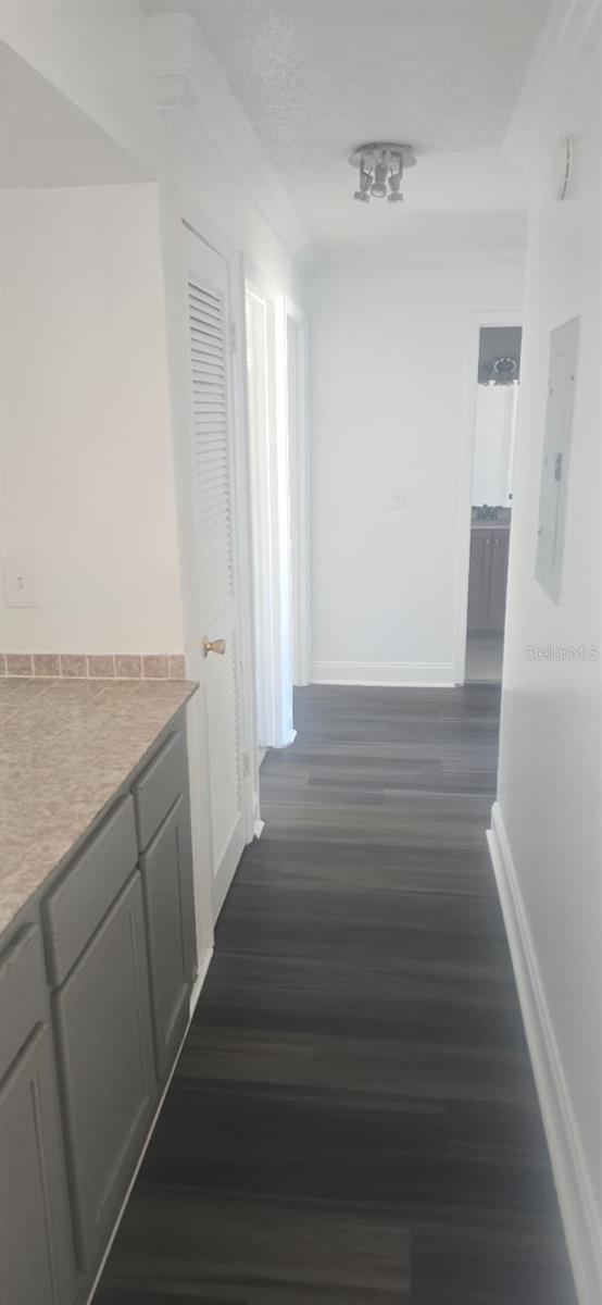 Image 3 of 8 For 7210 Manhattan Avenue 1724