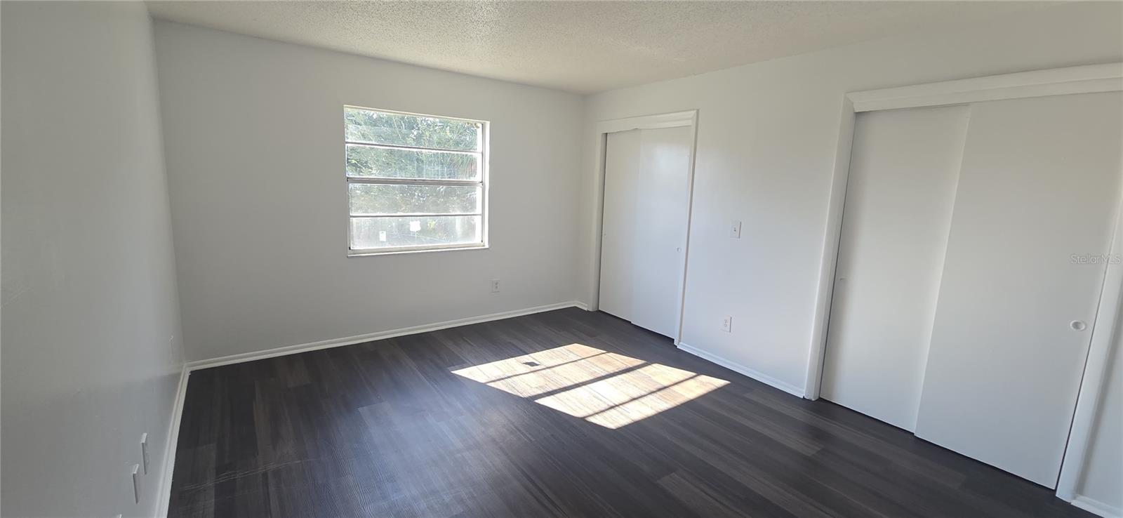 Image 4 of 8 For 7210 Manhattan Avenue 1724