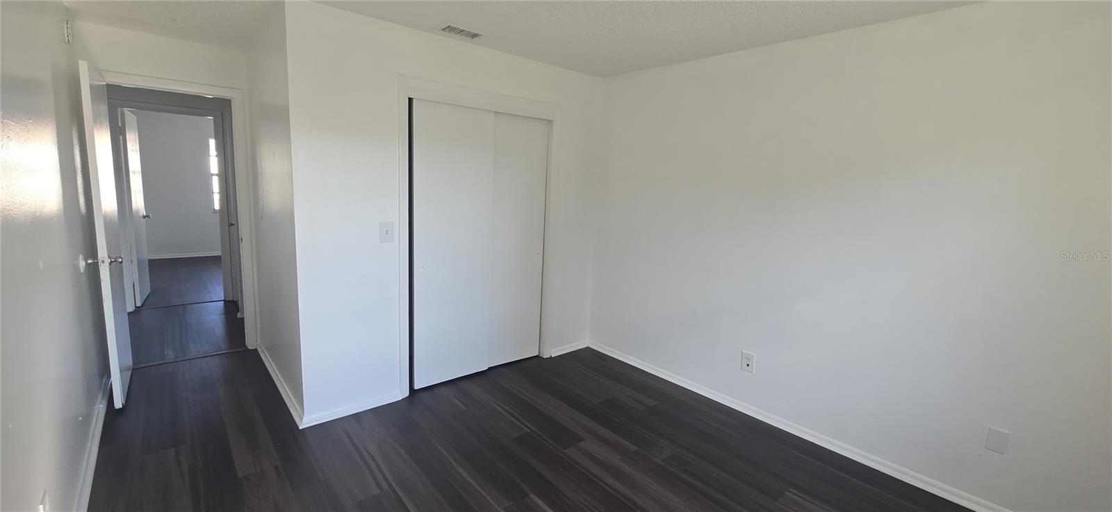 Image 6 of 8 For 7210 Manhattan Avenue 1724