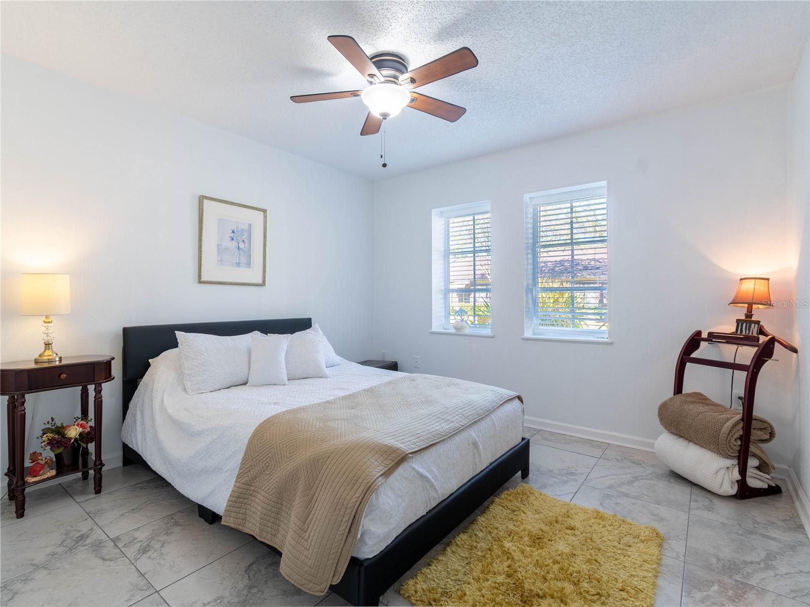 Image 22 of 52 For 2101 Sunset Point Road 1302