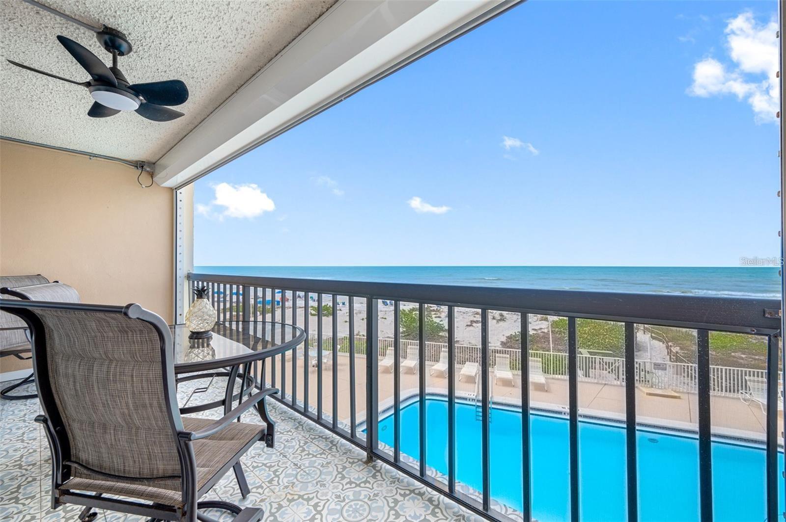 Image 6 of 23 For 19450 Gulf Boulevard 203