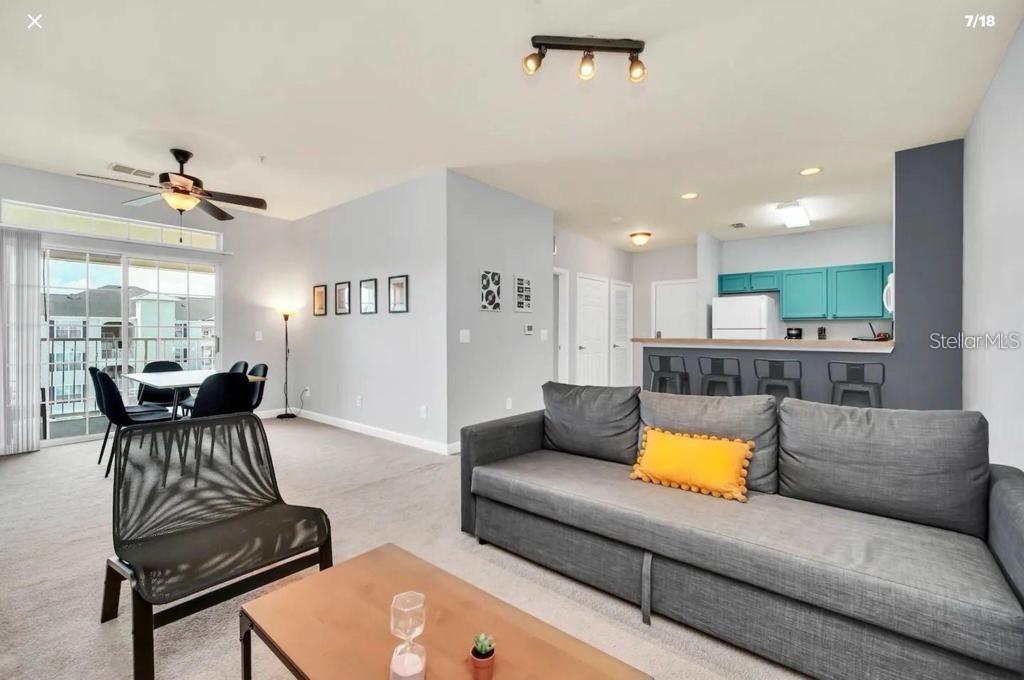 Image 11 of 18 For 3175 Feltrim Place 405