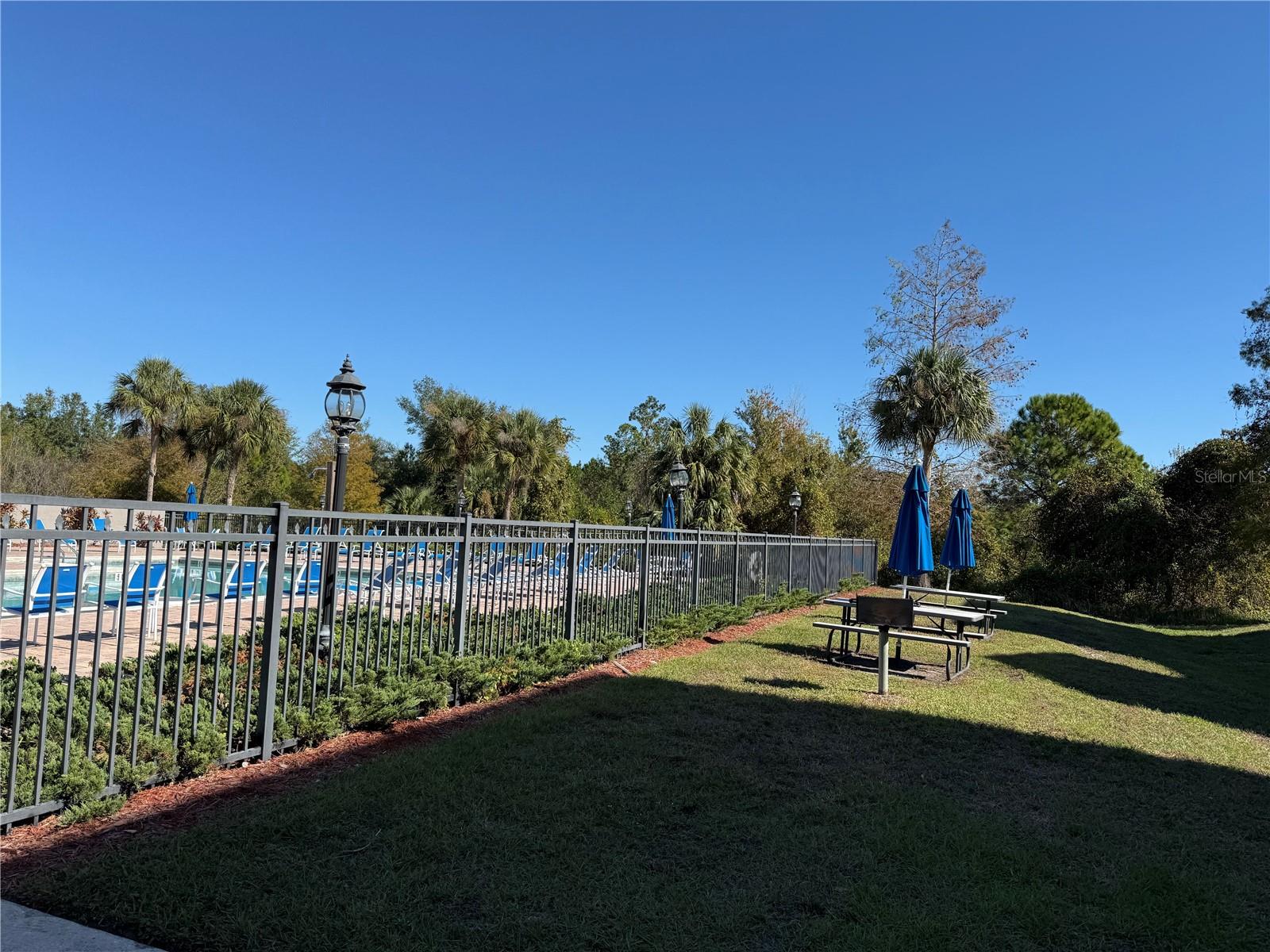 Image 6 of 18 For 3175 Feltrim Place 405