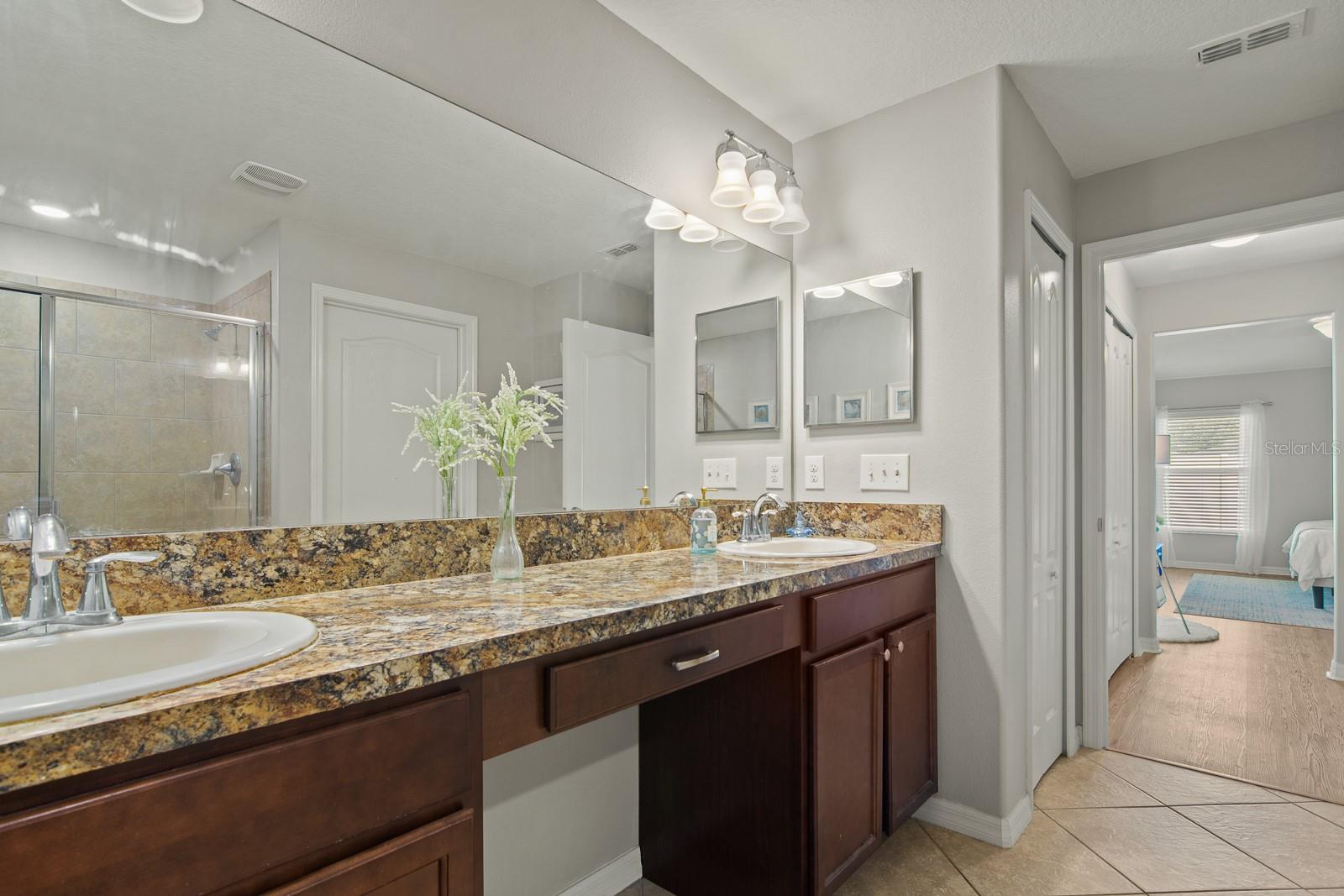 Image 18 of 39 For 18118 Arbor Crest Drive