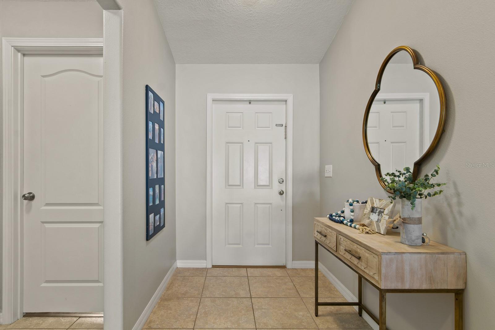 Image 3 of 39 For 18118 Arbor Crest Drive